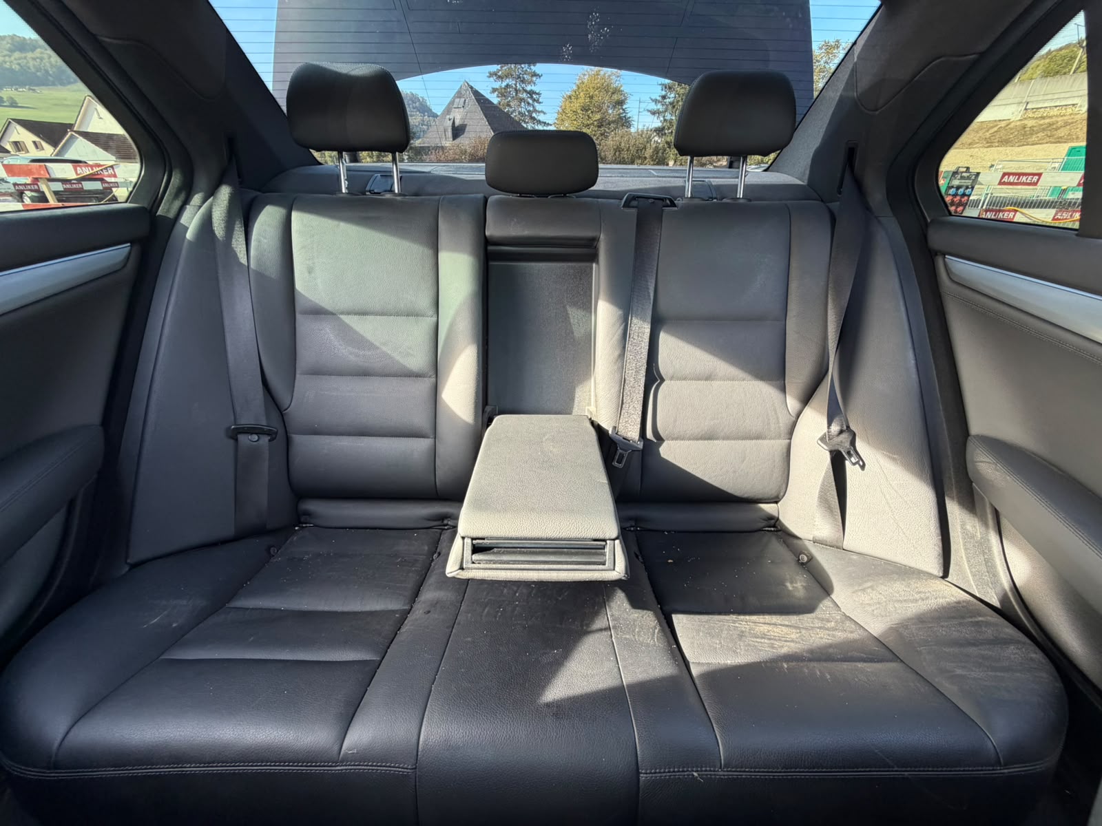 MERCEDES-BENZ C 350 Avantgarde 4Matic 7G-Tronic-image-18