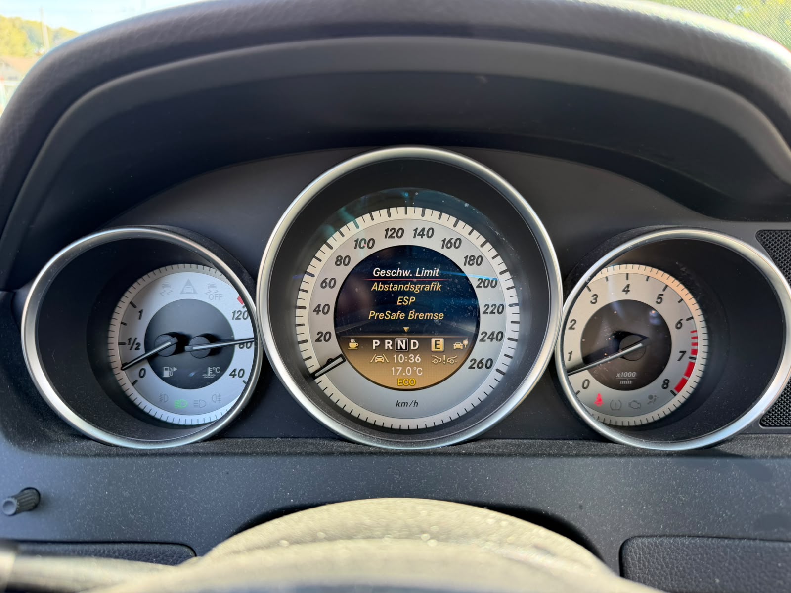 MERCEDES-BENZ C 350 Avantgarde 4Matic 7G-Tronic-image-28
