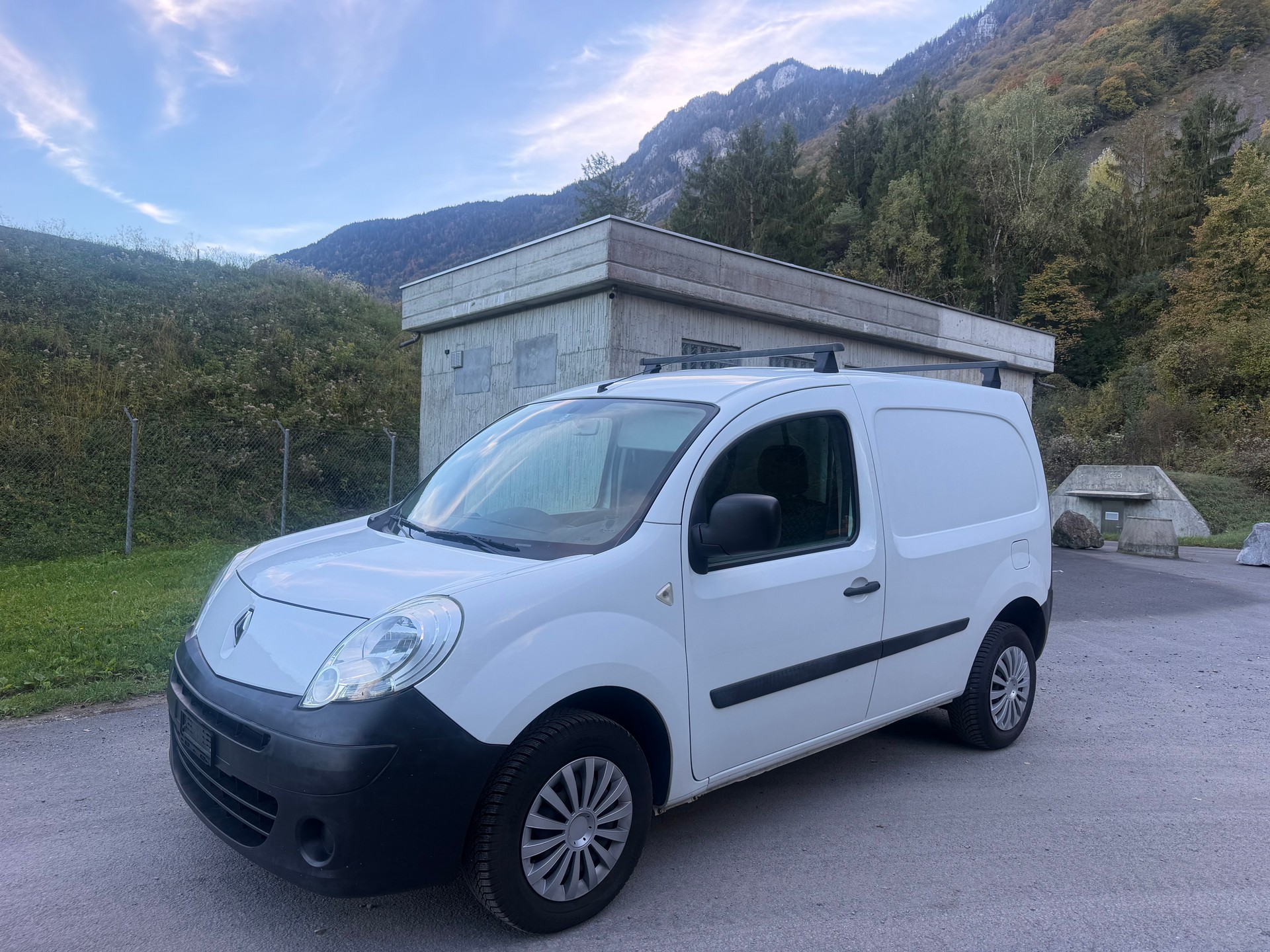 RENAULT Kangoo 1.6 Essence-image-2