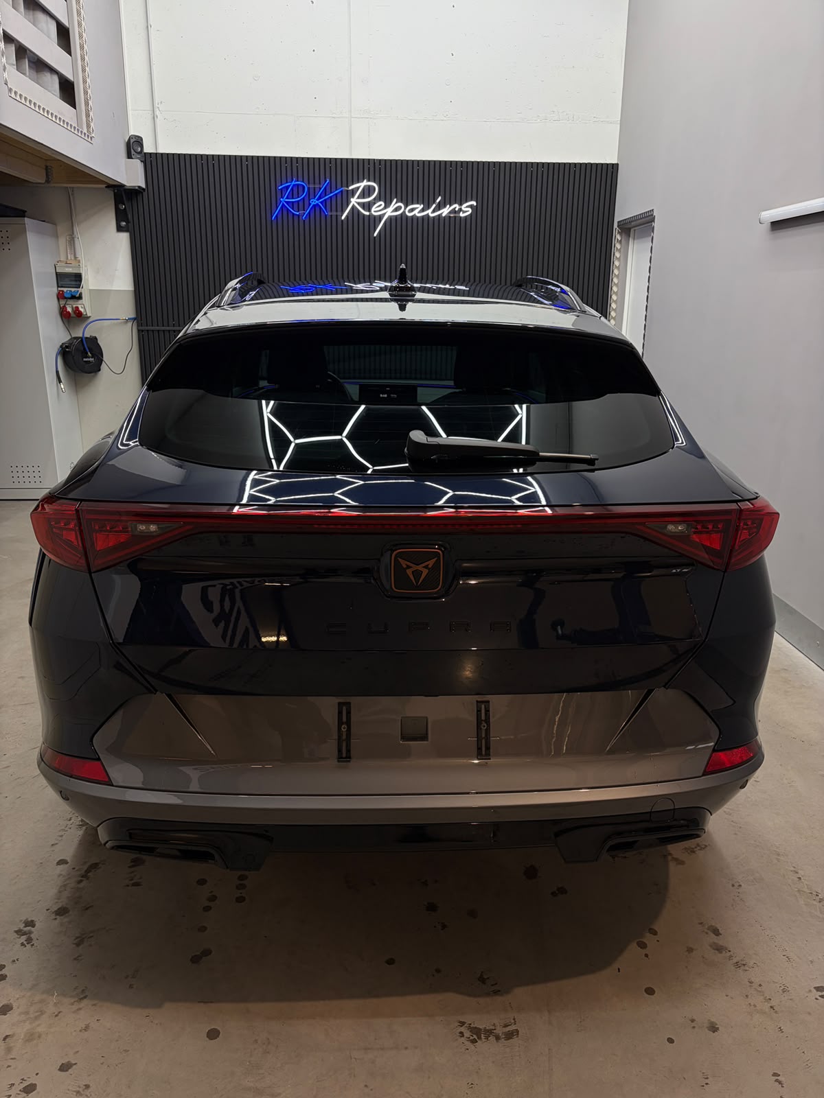 CUPRA Formentor 1.5 TSI DSG-image-3