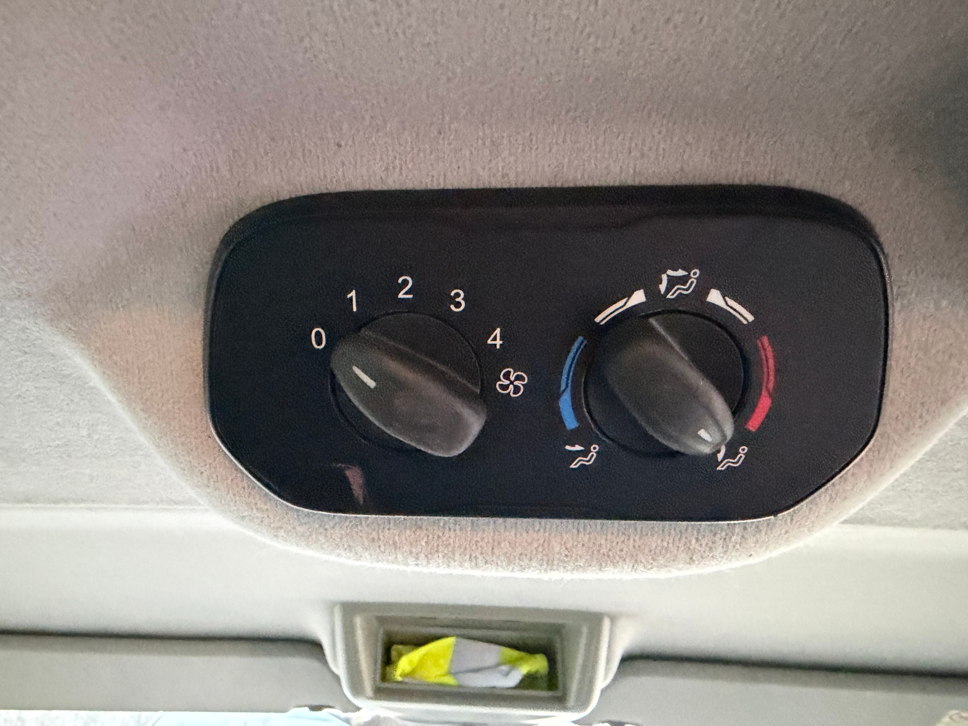 FORD Transit Custom 300 L1H1 Trend-image-19