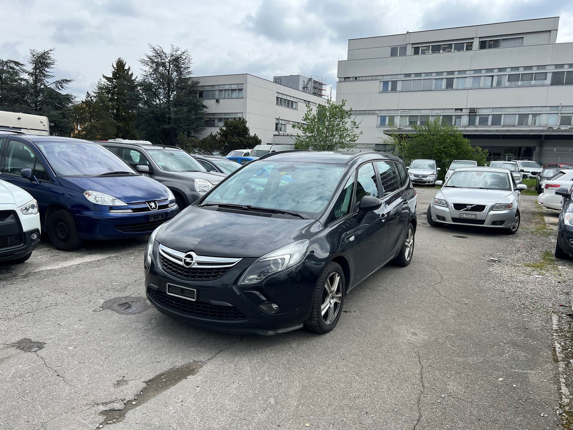 OPEL Zafira Tourer 1.4i 16V Turbo Cosmo Automatic-image-1