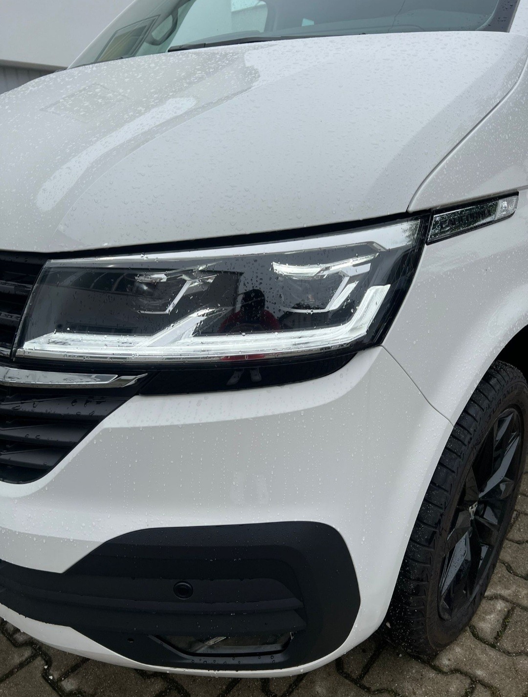 VW T6.1 California 2.0 TDI Beach EDITION-image-4