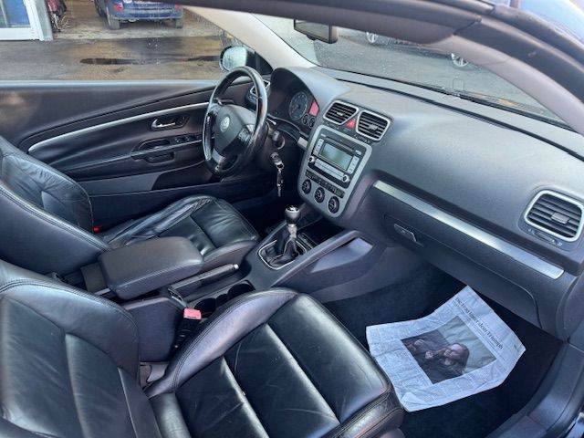 VW Eos 2.0 FSI Turbo-image-7