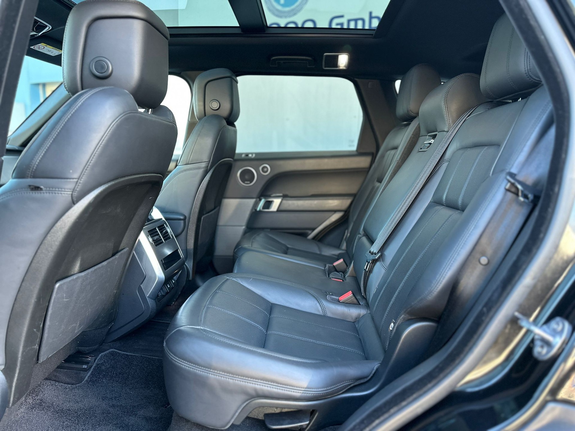 LAND ROVER Range Rover Sport 3.0 SDV6 HSE Dynamic Automatic-image-8