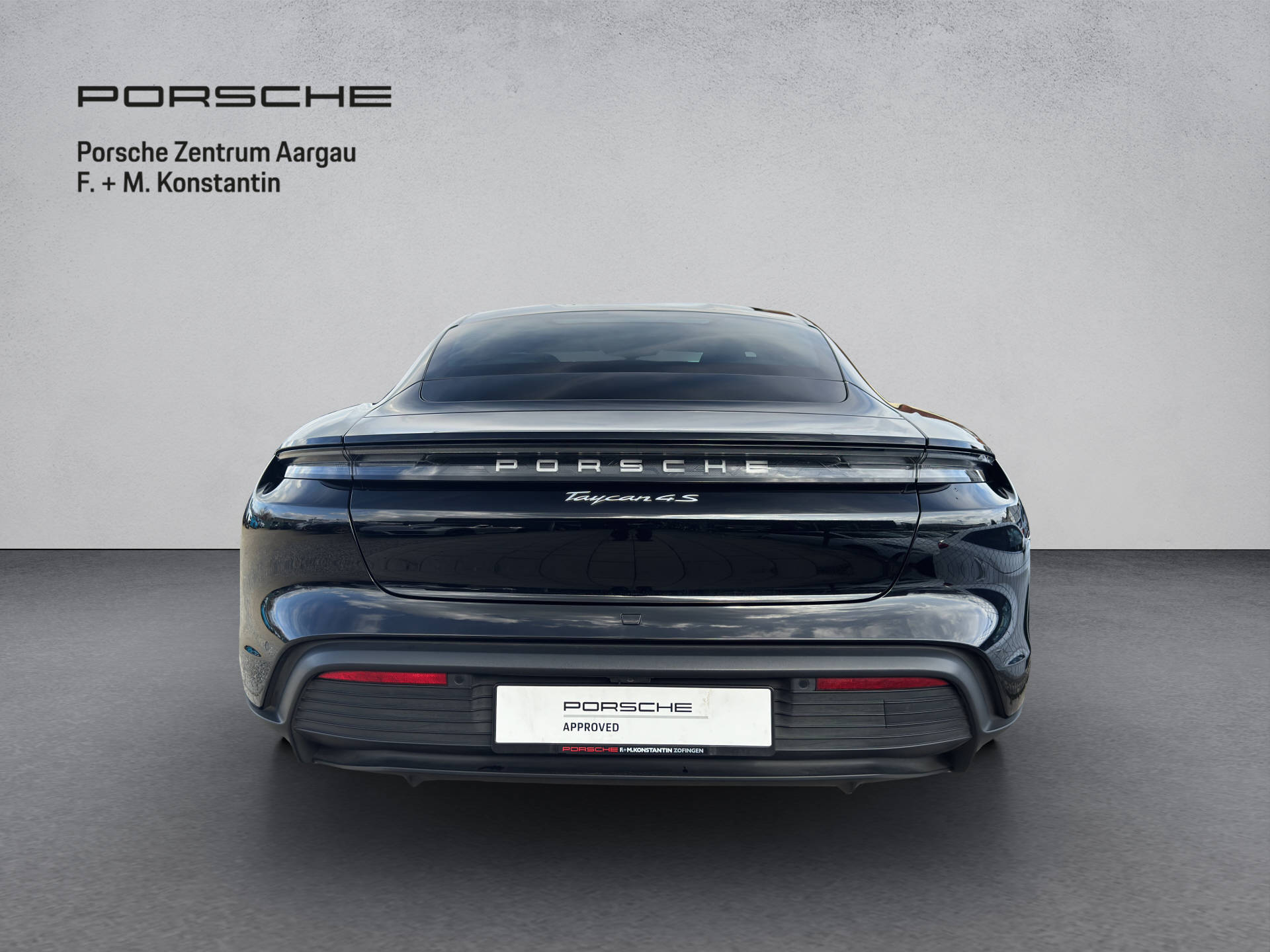 PORSCHE Taycan 4S mit Performance Batterie Plus-image-4