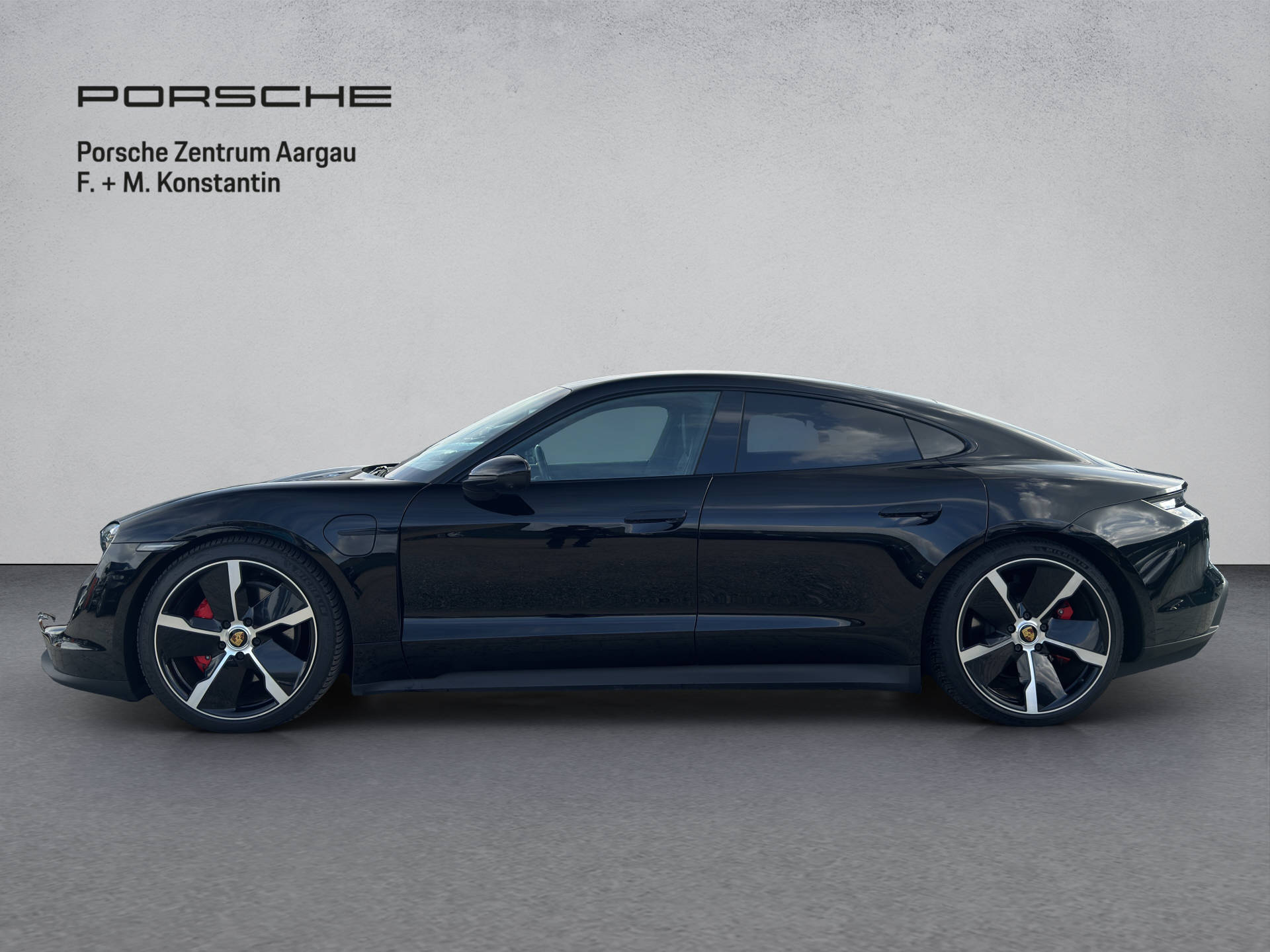 PORSCHE Taycan 4S mit Performance Batterie Plus-image-2