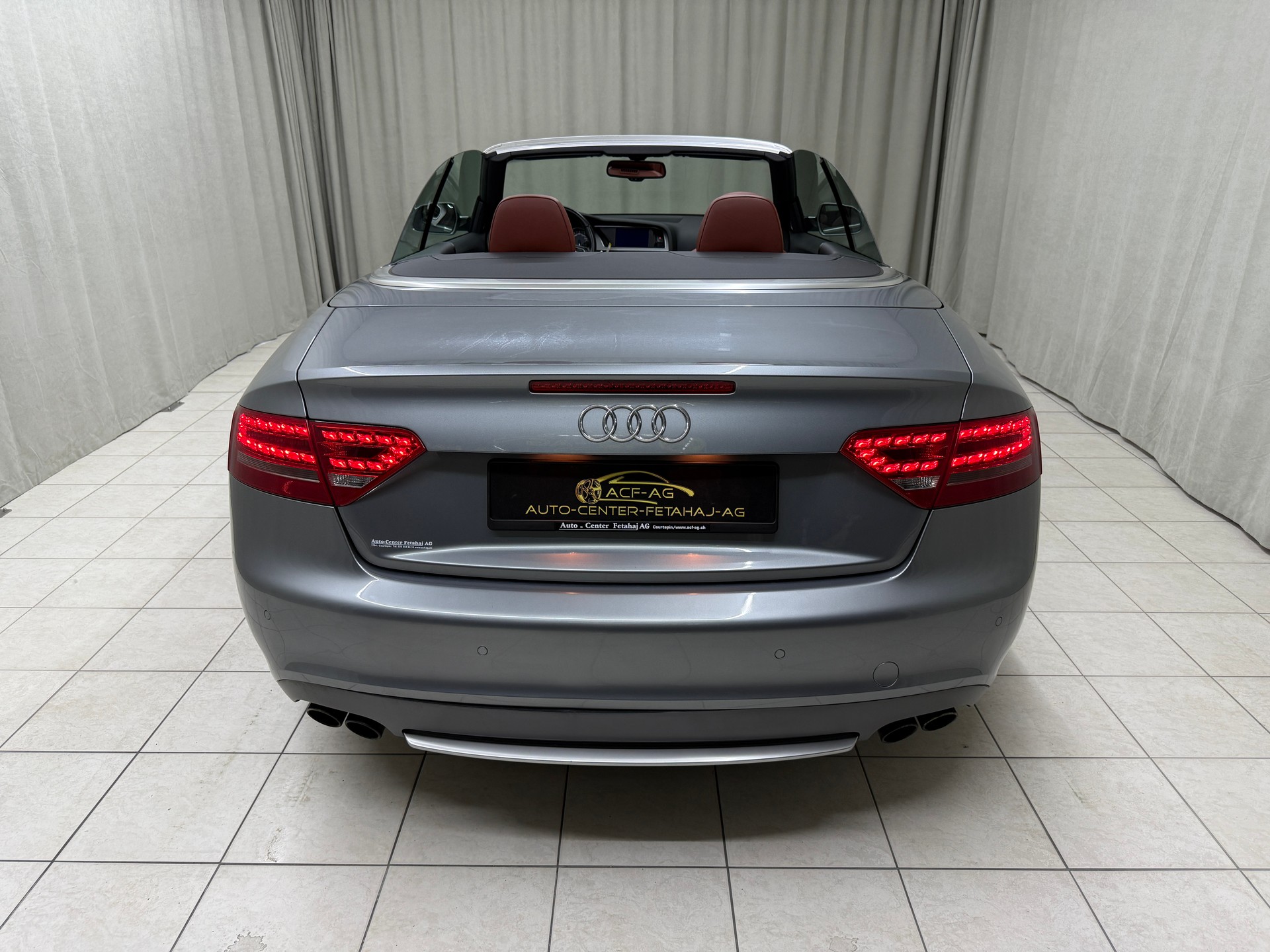 AUDI S5 Cabrio 3.0 TFSI quattro S-tronic-image-12