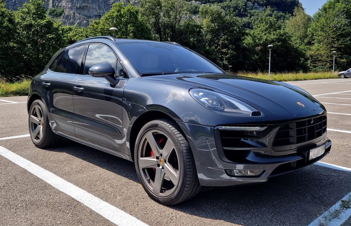 PORSCHE Macan GTS PDK-image-0