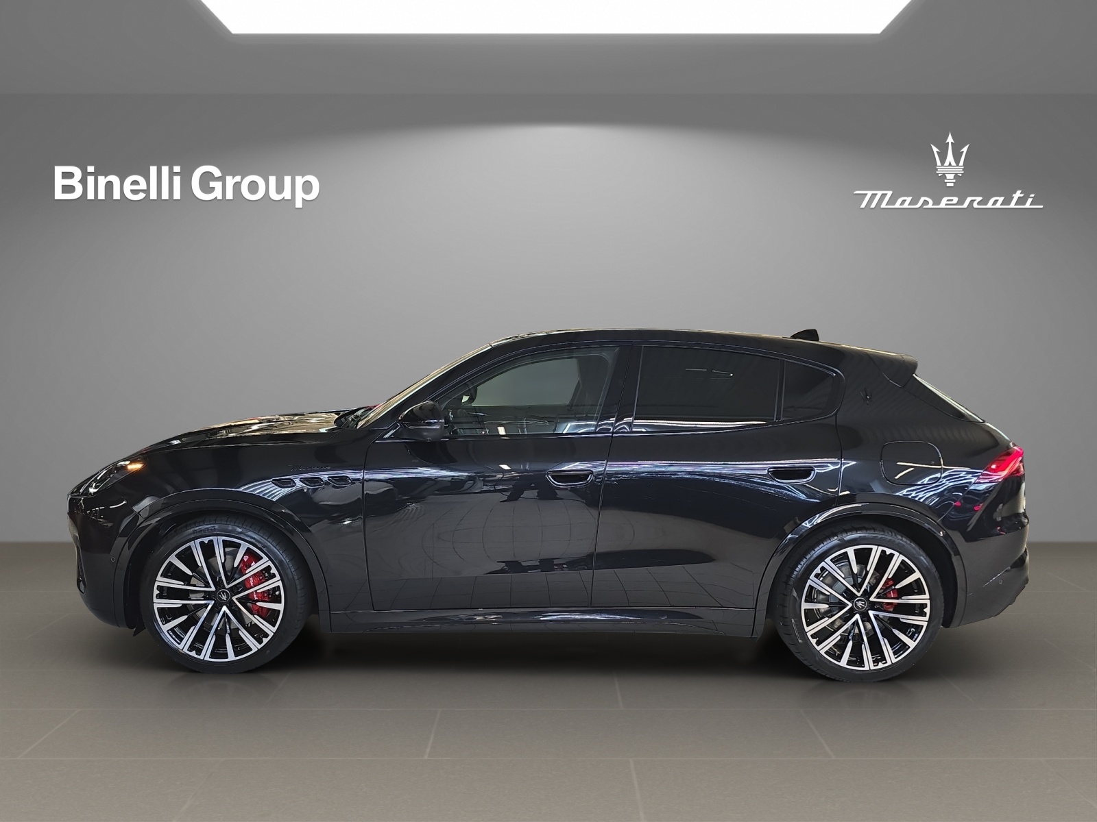 MASERATI Grecale 2.0 MHEV Modena Hybrid Automatica-image-4