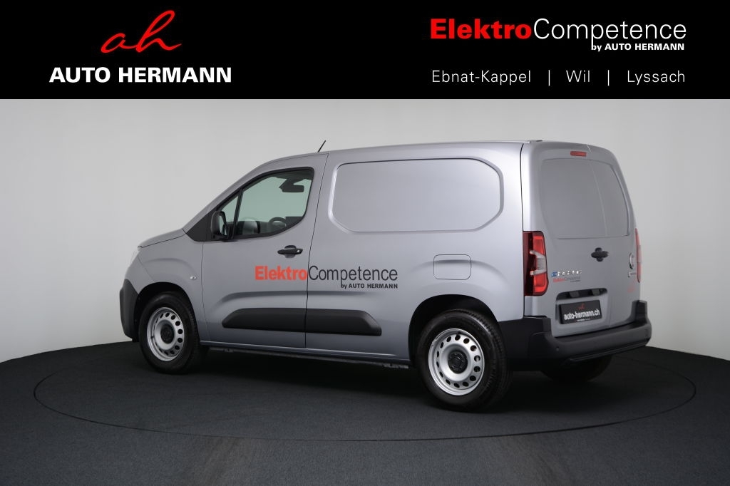 FIAT E-Doblo L1 50kWh 800kg Swiss+-image-4
