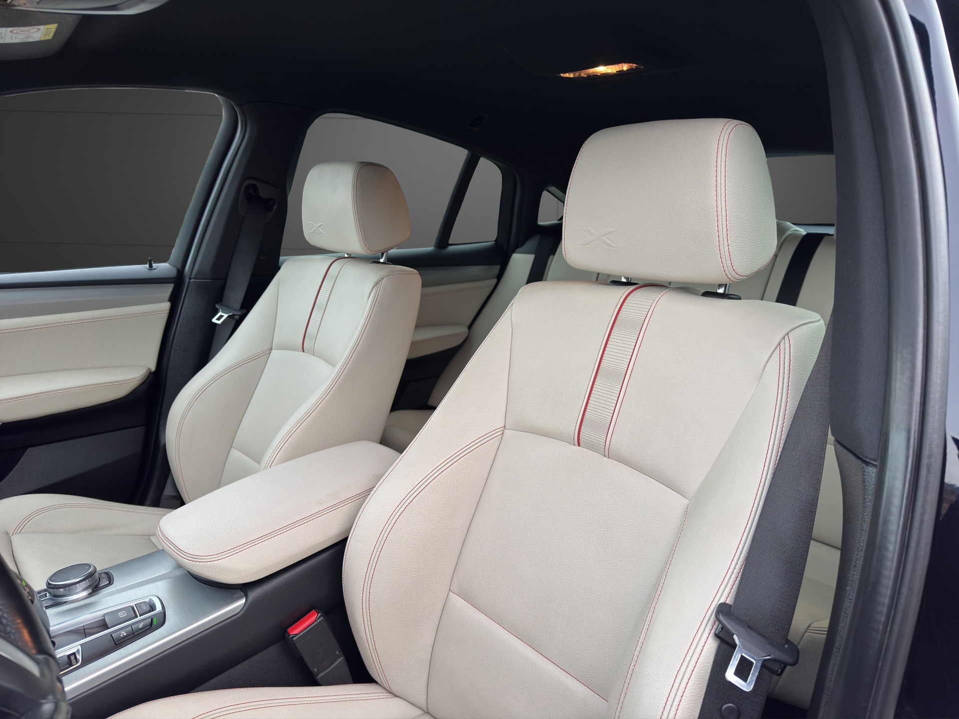 BMW X4 xDrive 20d M Sport Steptronic-image-20