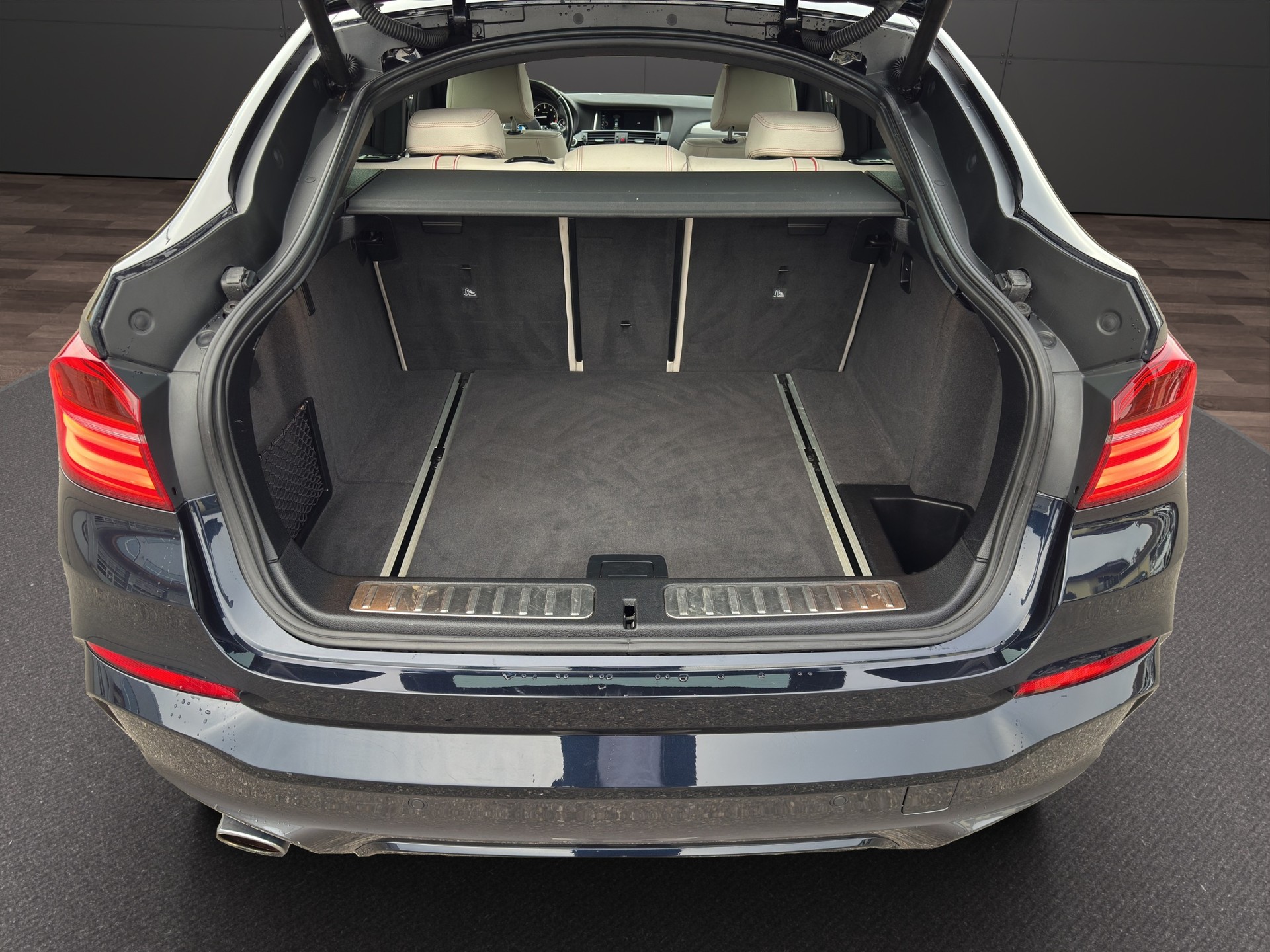 BMW X4 xDrive 20d M Sport Steptronic-image-22