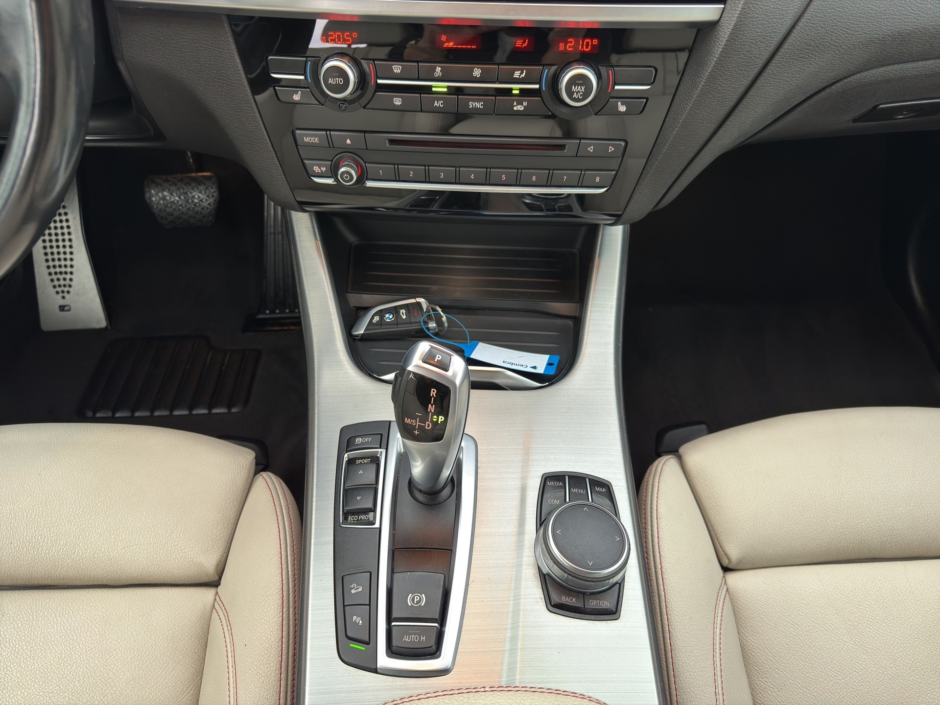 BMW X4 xDrive 20d M Sport Steptronic-image-15