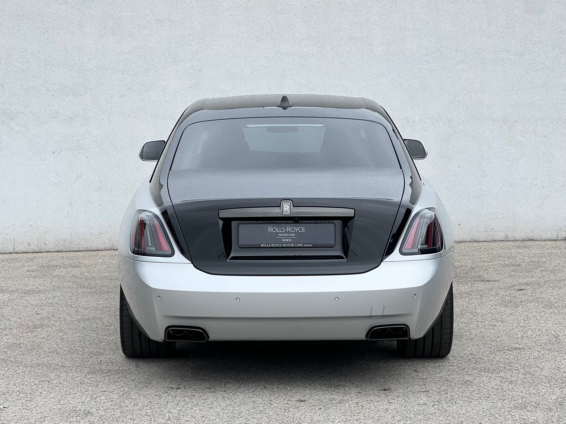 ROLLS-ROYCE Black Badge Ghost-image-5