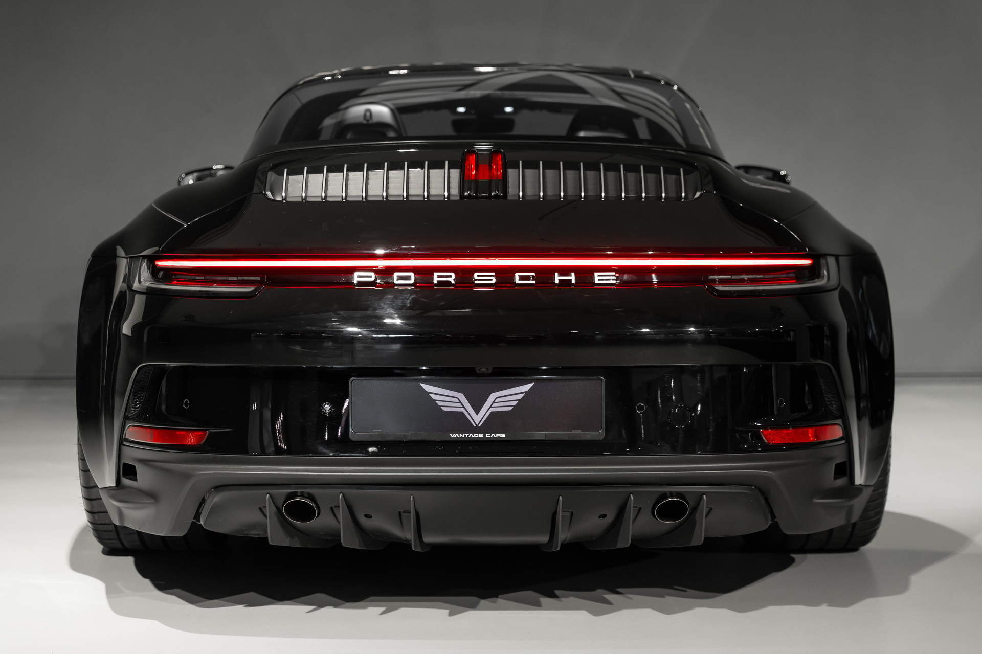 PORSCHE 911 Targa 3.0 Carrera 4S PDK ARES Design-image-5