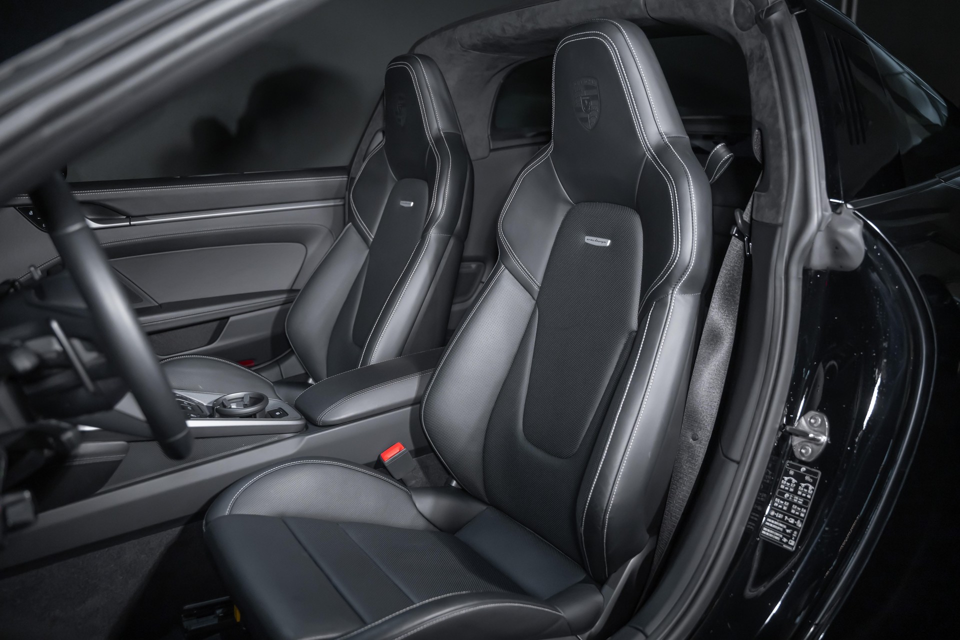 PORSCHE 911 Targa 3.0 Carrera 4S PDK ARES Design-image-15