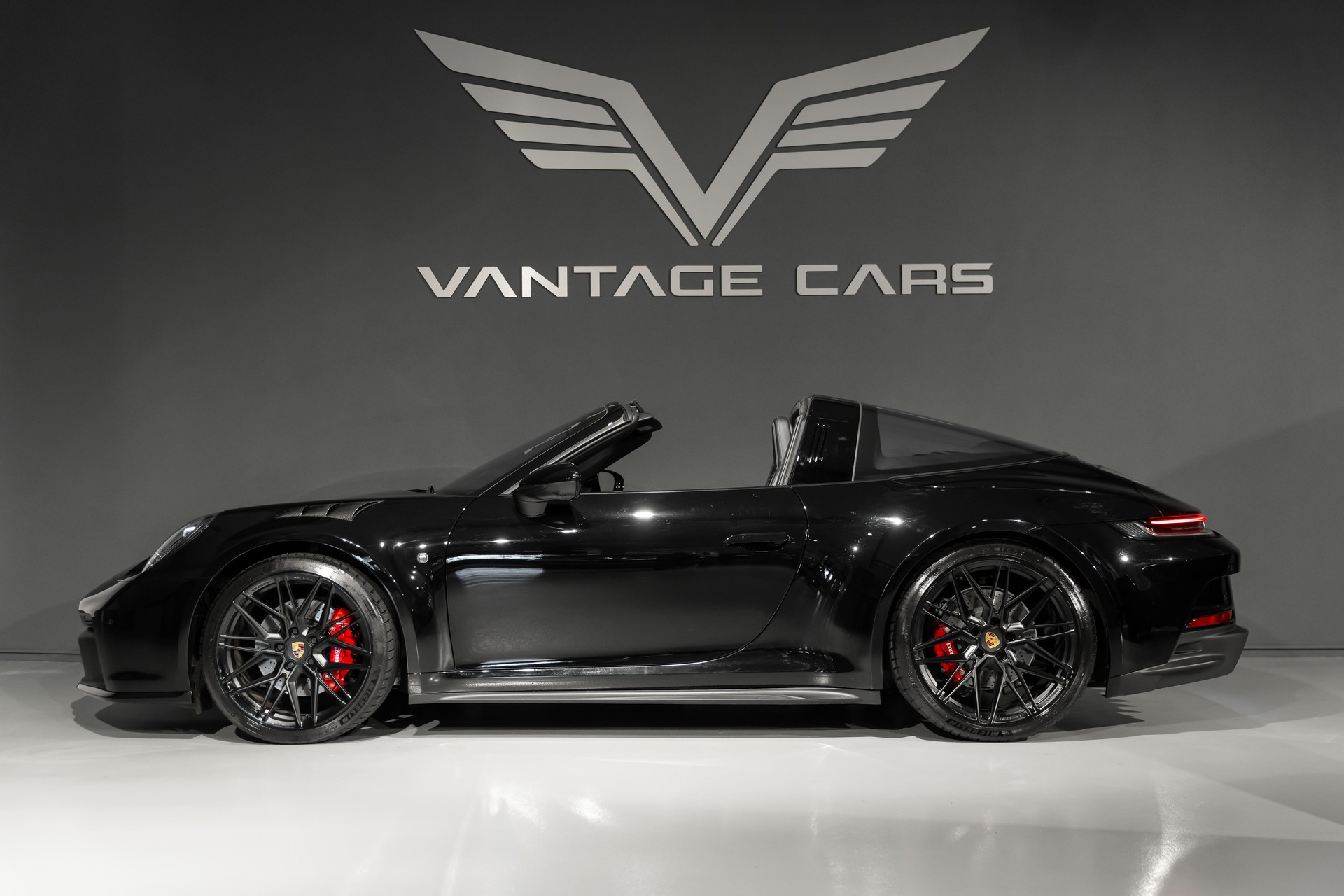 PORSCHE 911 Targa 3.0 Carrera 4S PDK ARES Design-image-1