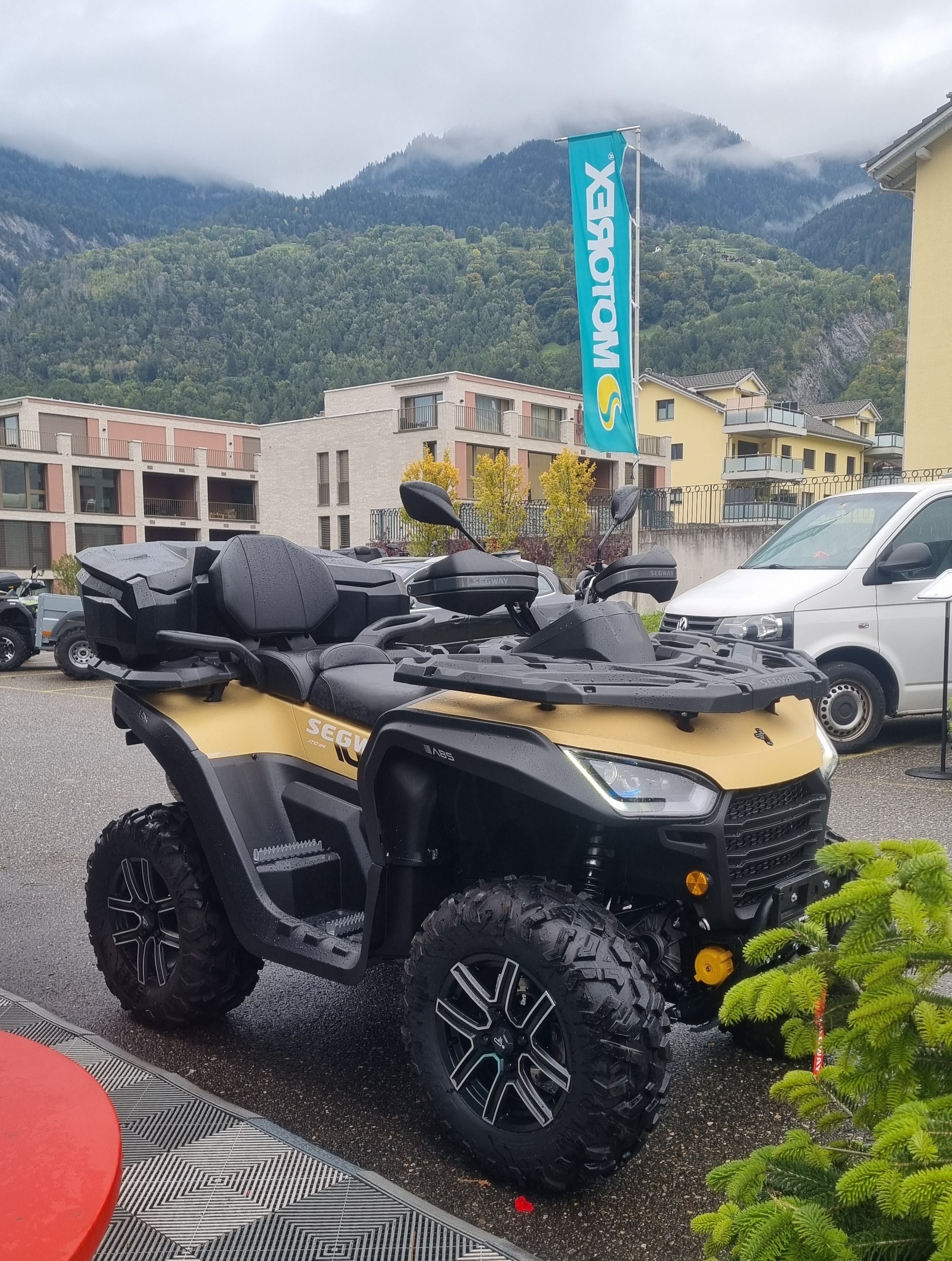 SEGWAY  Ab MFK mit T3B-showroom-element-1