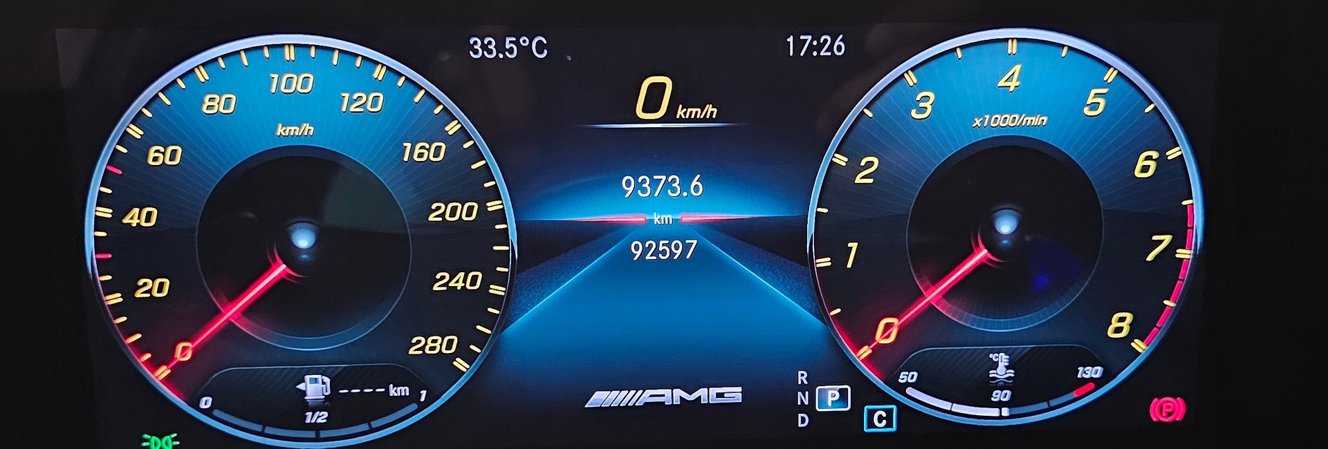 MERCEDES-BENZ A 35 AMG 4Matic Hirsch Edition Speedshift-image-7