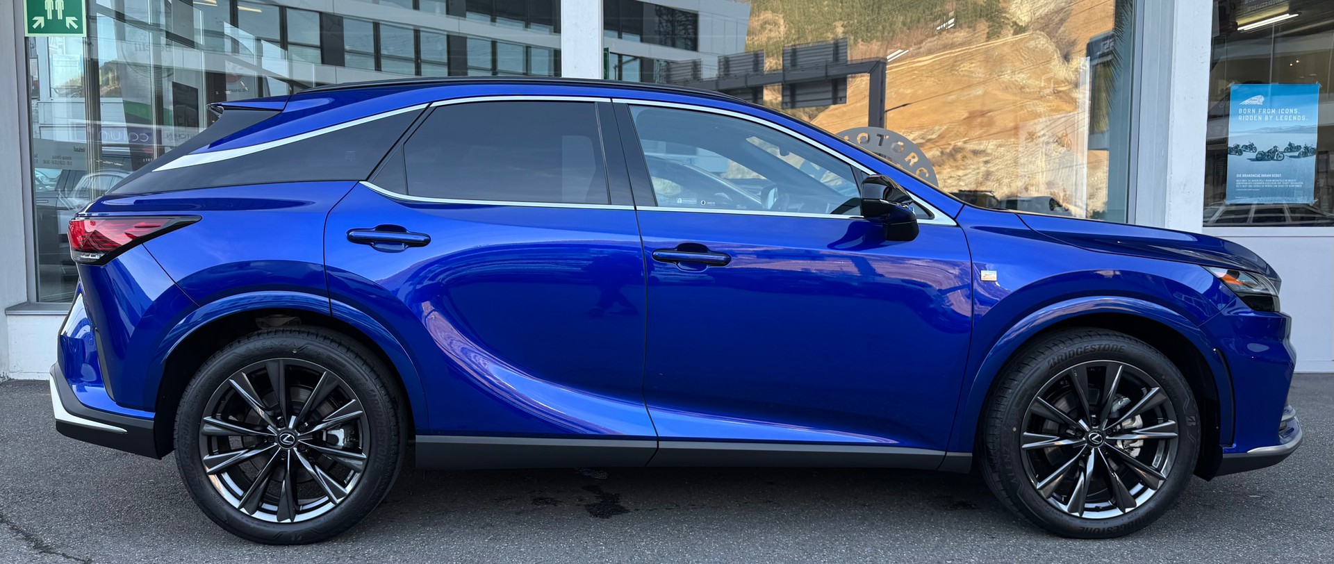 LEXUS RX 350h F Line AWD CVT-showroom-element-1
