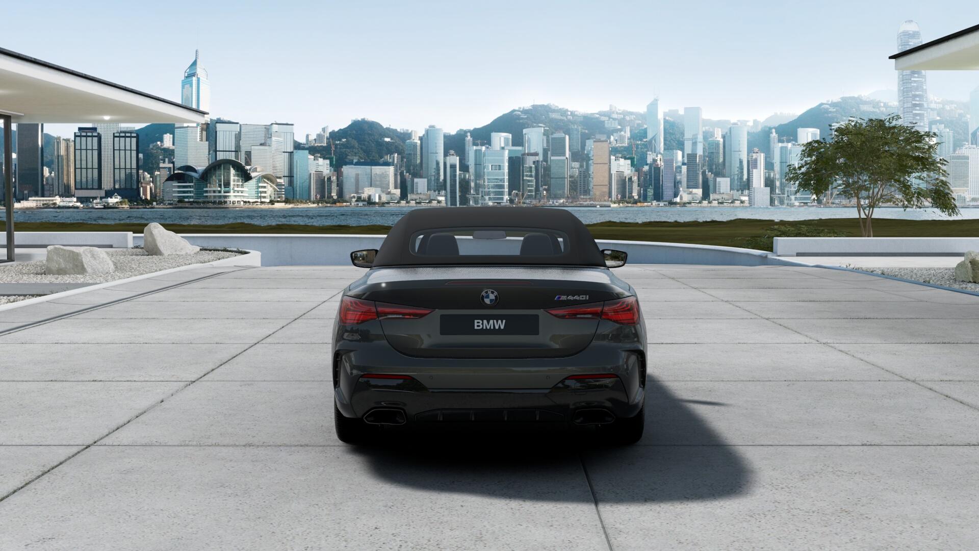 BMW M440i xDrive Cabrio-image-2