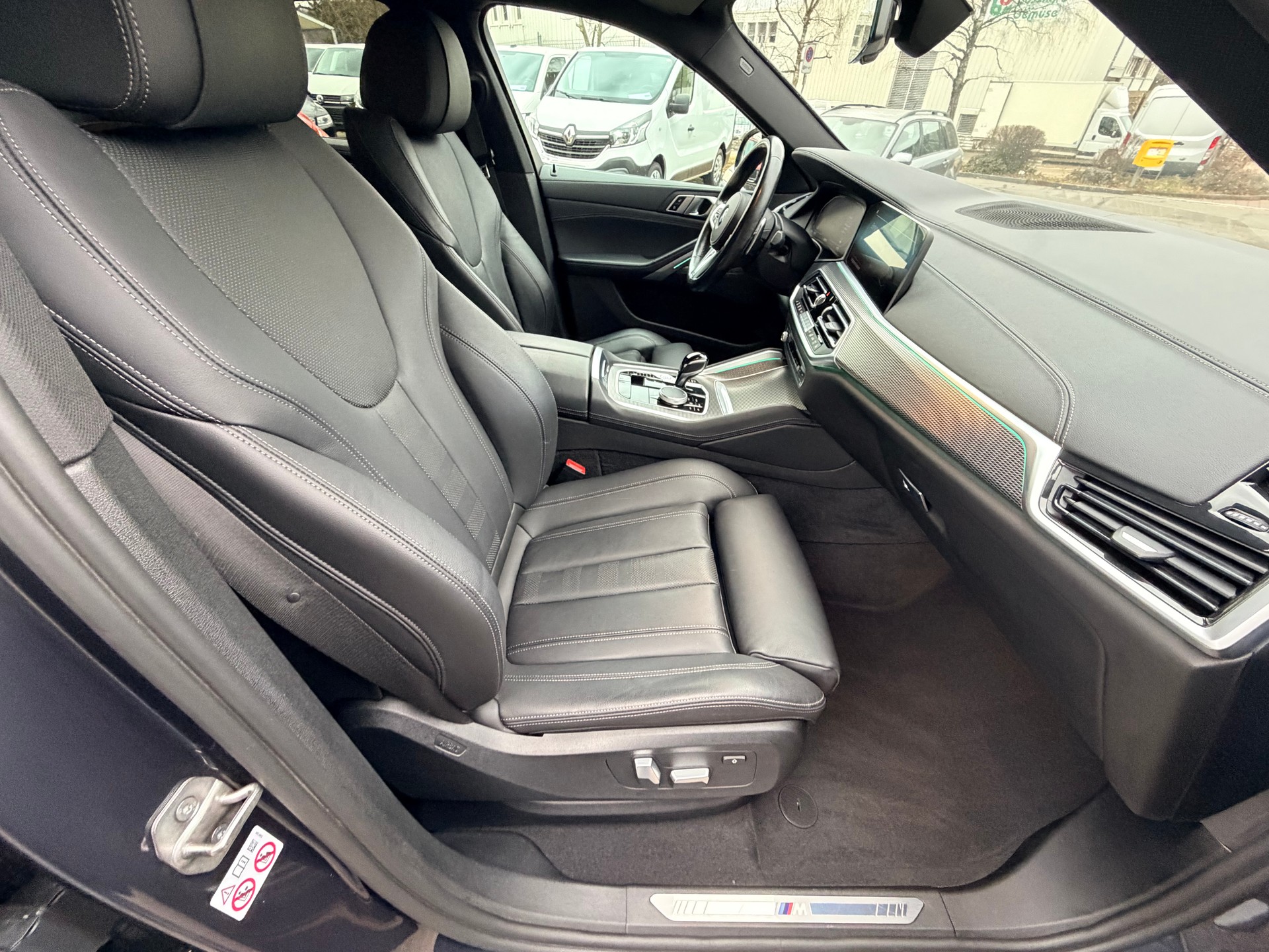 BMW X6 xDrive 48V 30d M Sport Steptronic-image-9