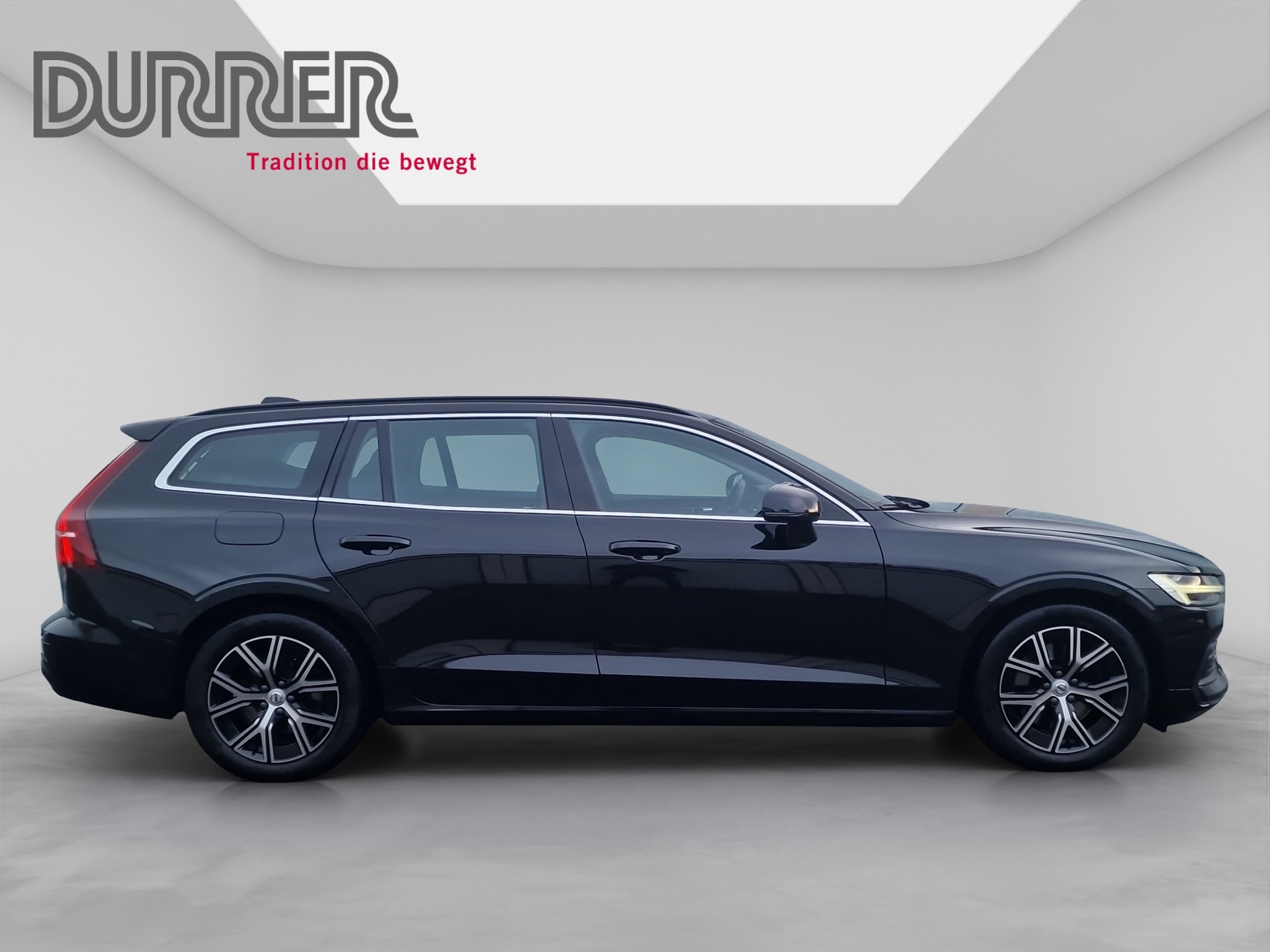 VOLVO V60 2.0 B3 Core-image-4