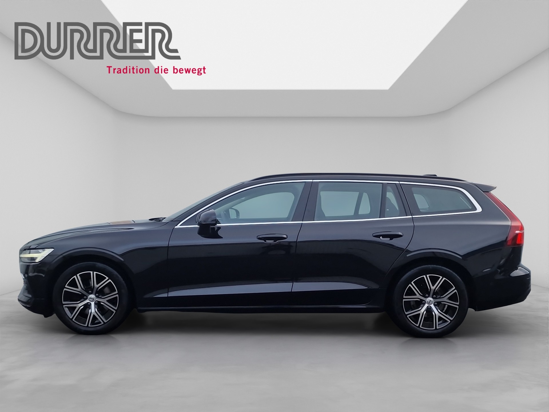 VOLVO V60 2.0 B3 Core-image-1