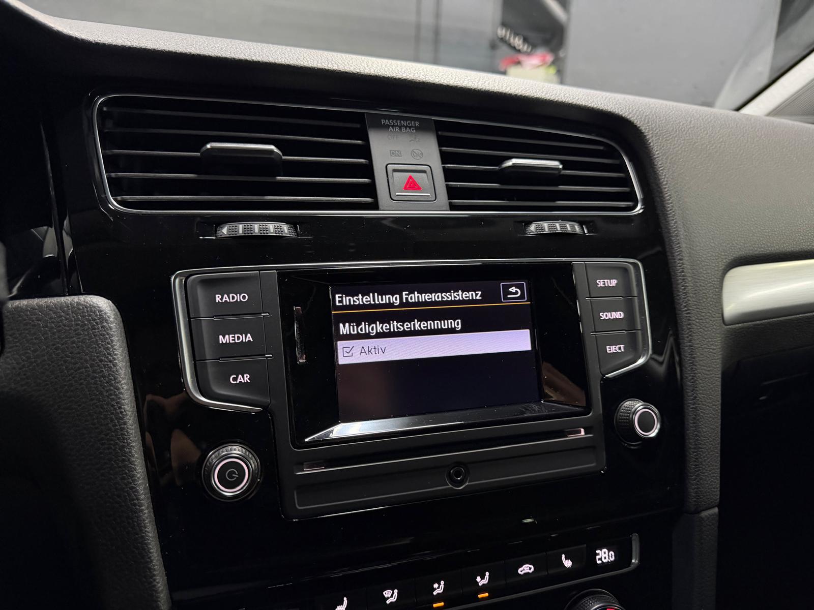 VW Golf 1.2 TSI Cup *Frisch ab MFK & Frisch ab Service*-image-22