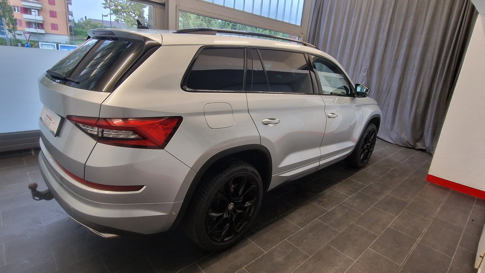 SKODA Kodiaq 2.0 Bi-TDI SCR RS 4x4 DSG-image-7