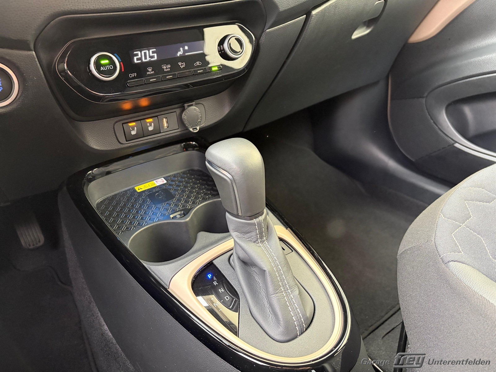 TOYOTA Aygo X 1.0 VVT-i Style CVT "Canvas"-image-9
