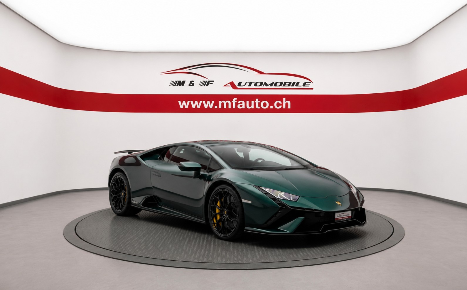 LAMBORGHINI Huracan Coupé 5.2 Tecnica 640 PS CH FAHRZEUG-image-1