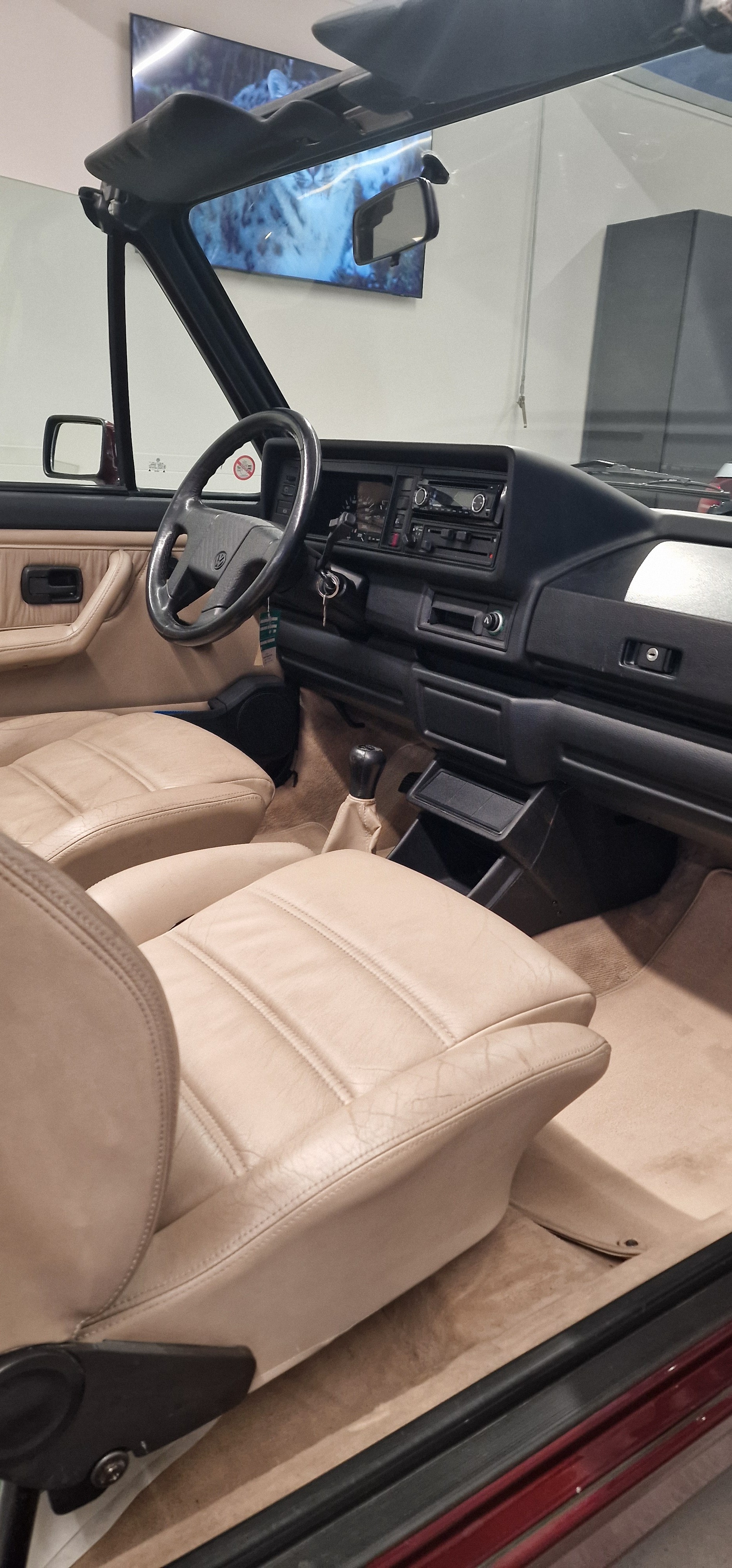 VW Golf Cabriolet 1800 Classic-Line-image-11