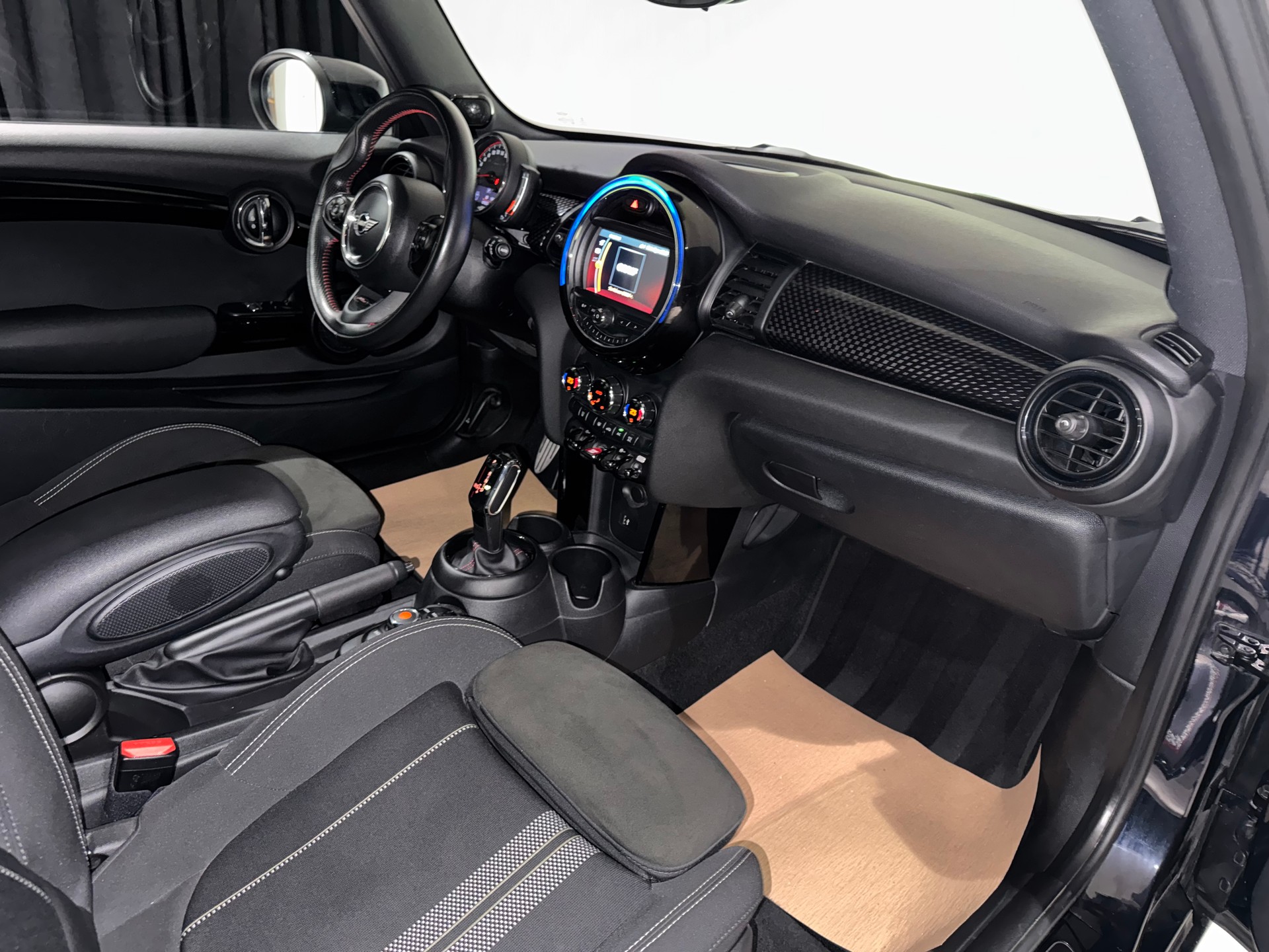 MINI Cooper John Cooper Works Steptronic | 1.Hand |-image-10
