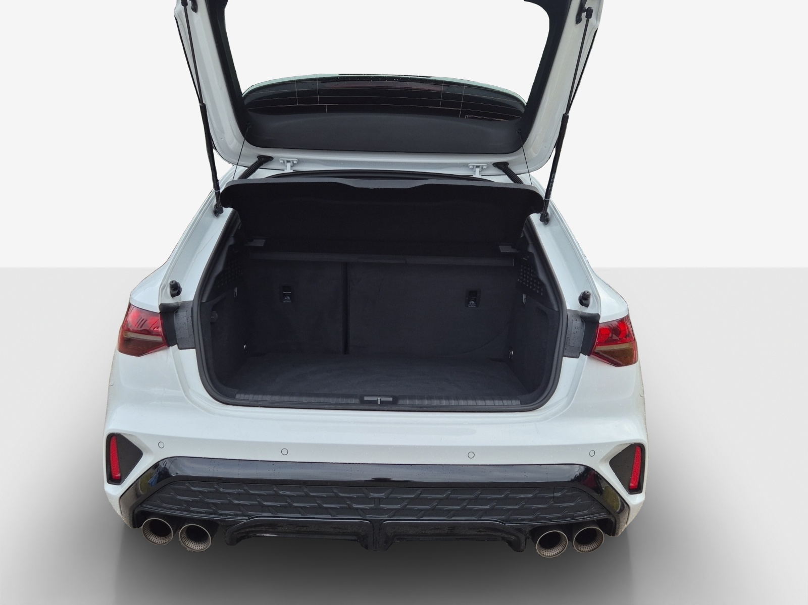 AUDI S3 Sportback TFSI quattro S-tronic-image-12