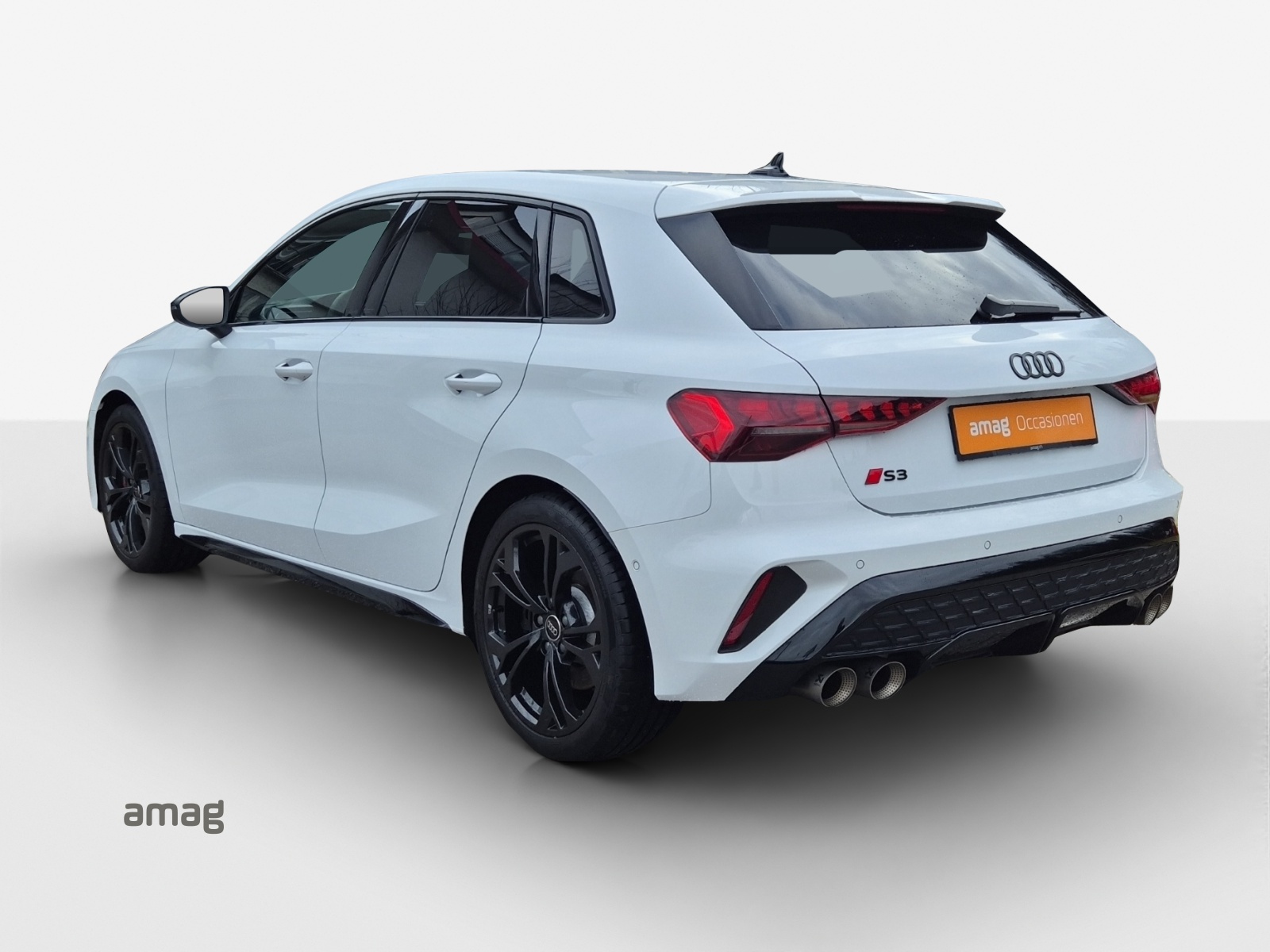 AUDI S3 Sportback TFSI quattro S-tronic-image-2