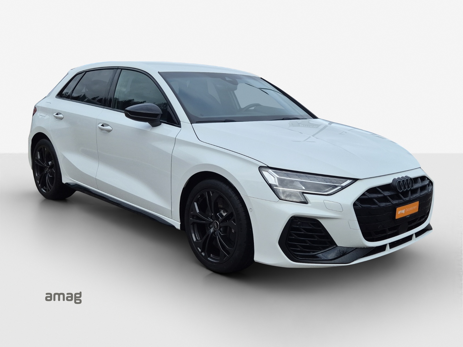 AUDI S3 Sportback TFSI quattro S-tronic-image-5