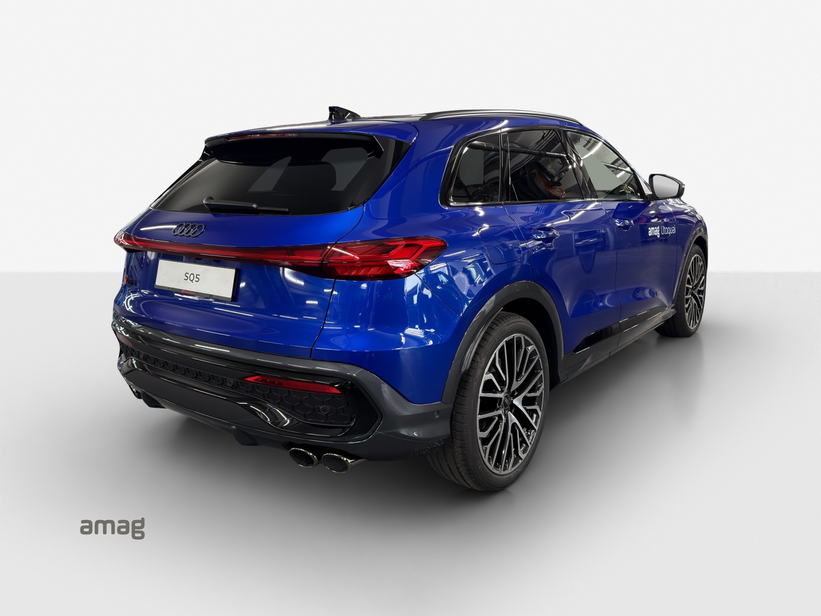 AUDI SQ5 TFSI quattro S-tronic-image-4