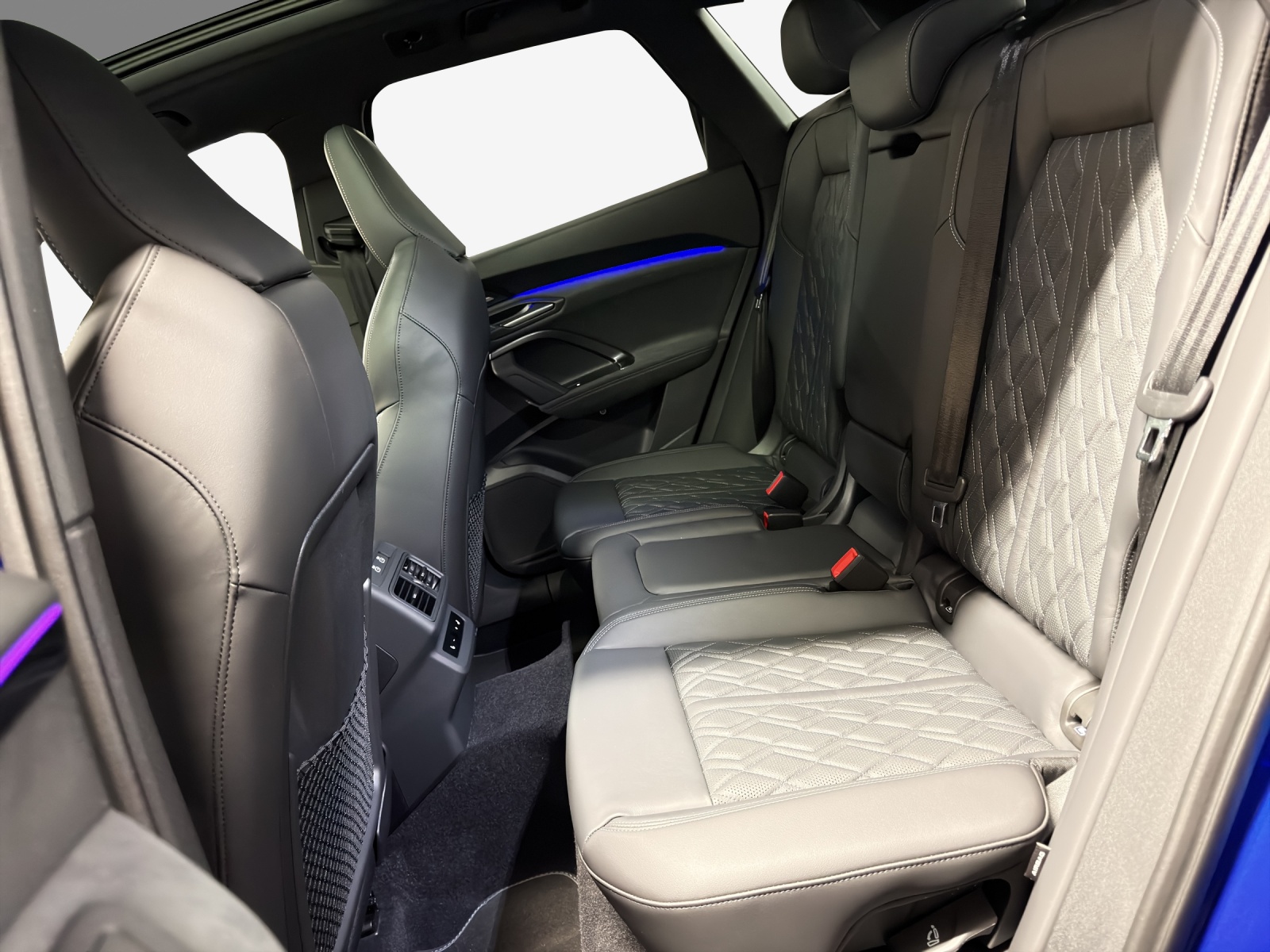 AUDI SQ5 TFSI quattro S-tronic-image-11