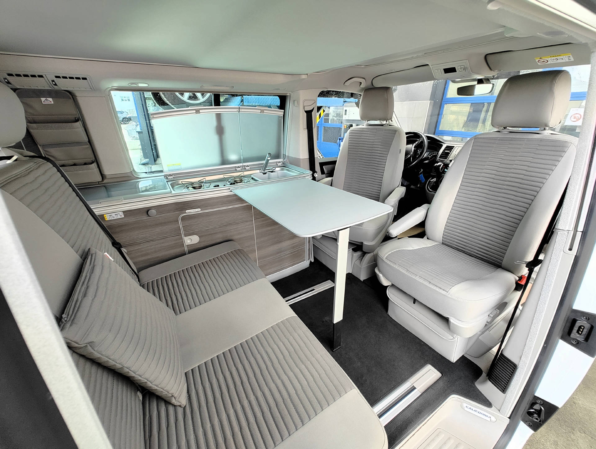 VW T6 California 2.0 TDI Ocean DSG-image-6