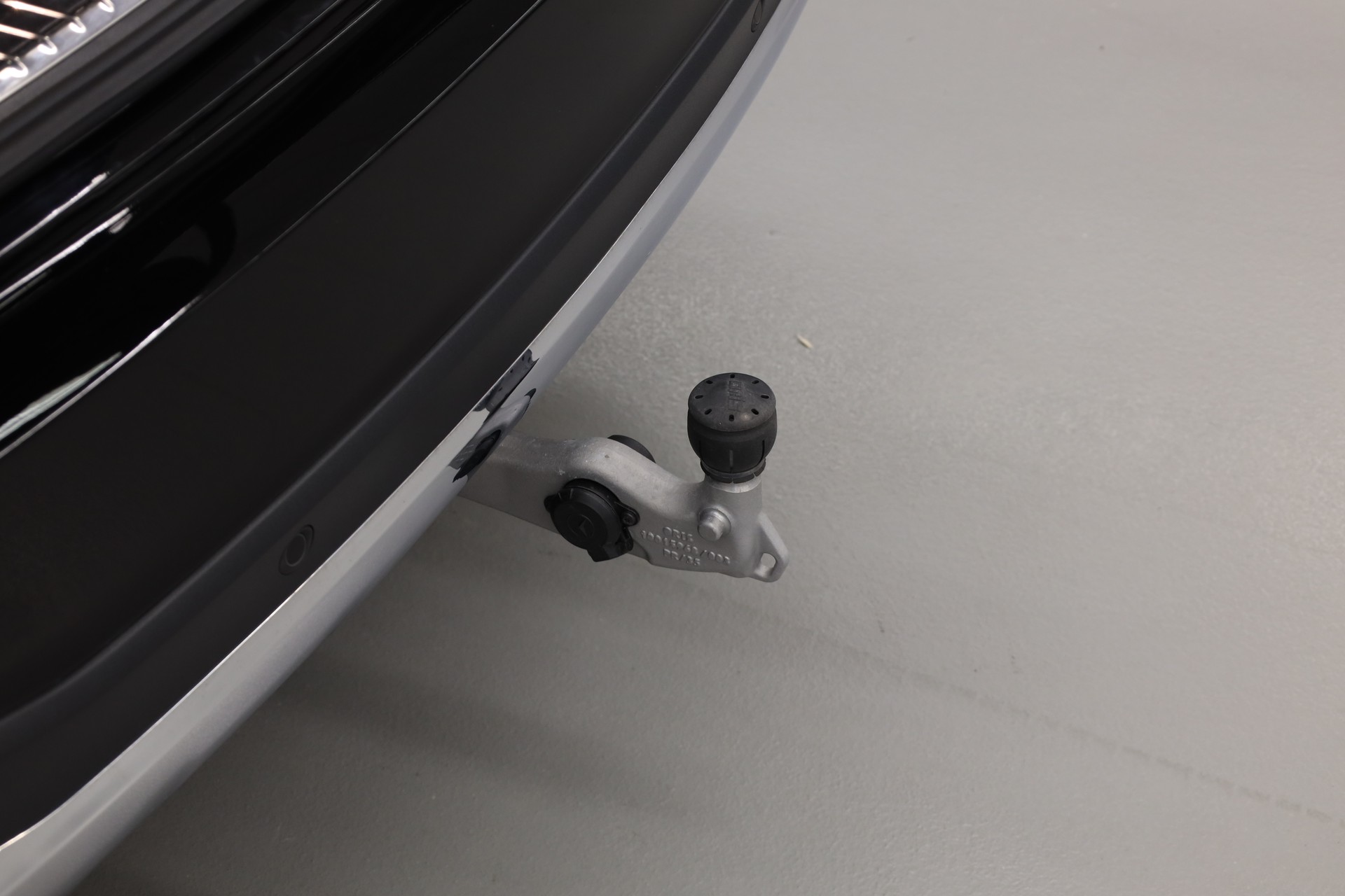 MERCEDES-BENZ GLE 300 d AMG Line 4matic-image-10