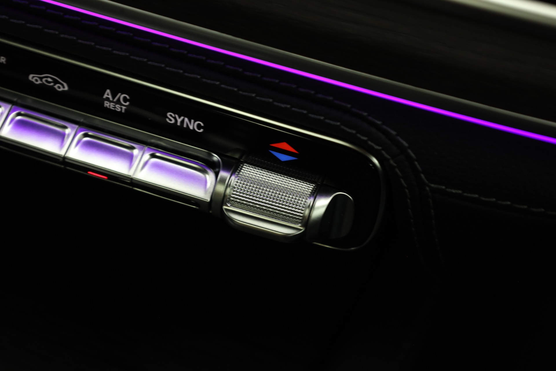 MERCEDES-BENZ GLE 300 d AMG Line 4matic-image-26
