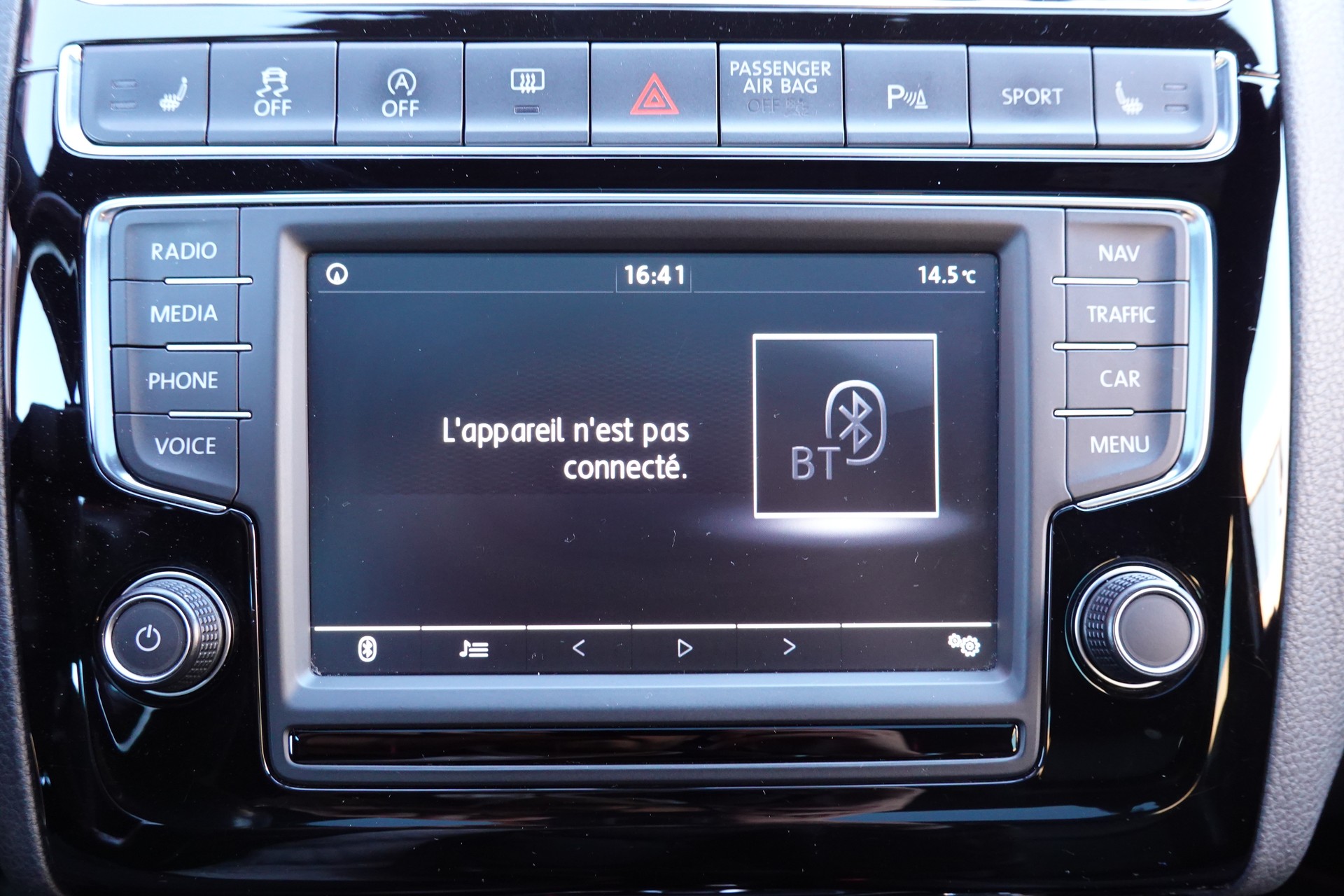 VW Polo 1.8 TSI GTI DSG - « CH Auto * Tout Ouvrant * Caméra * Tempomat * Drive Select »-image-15