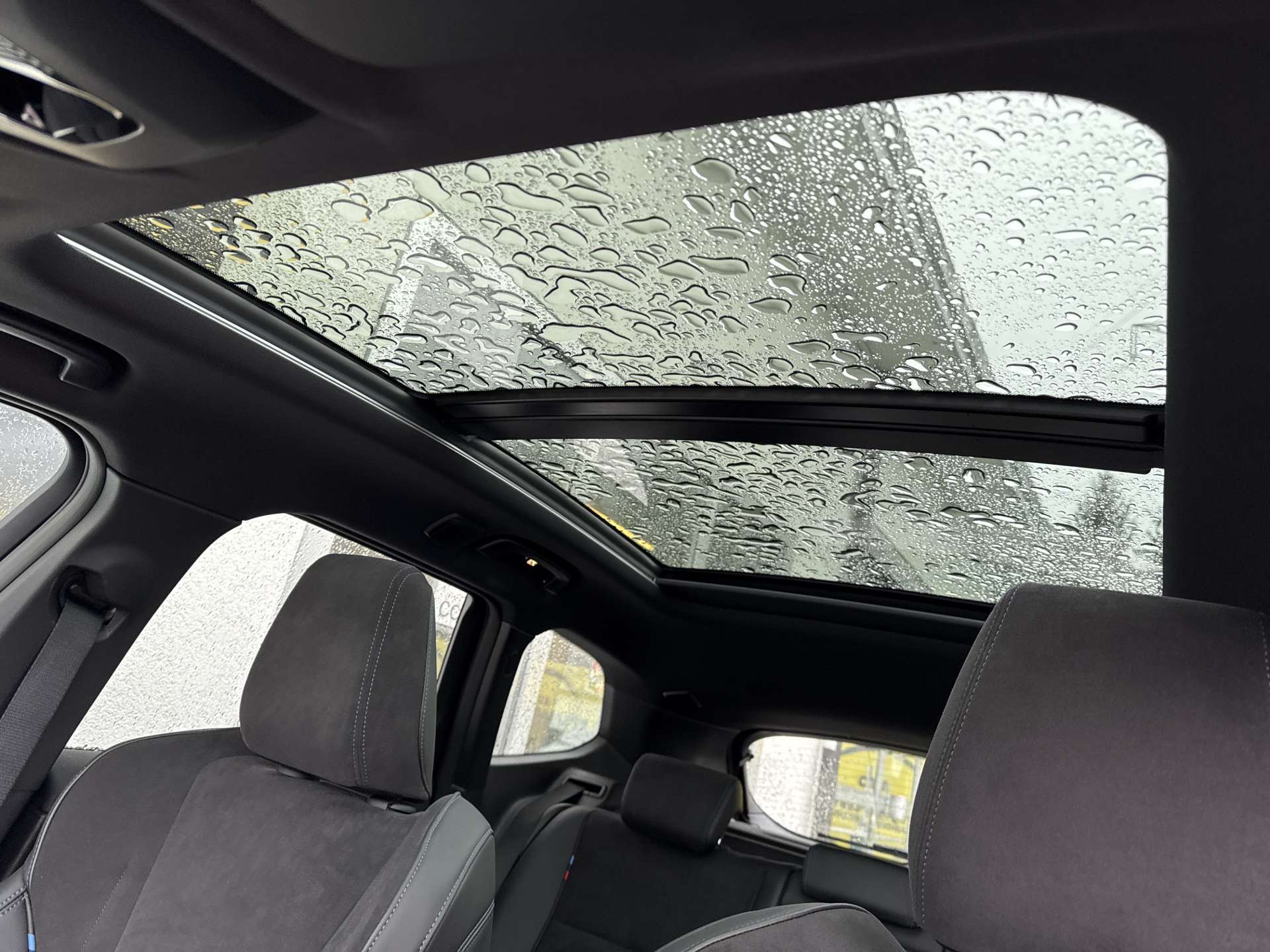 BMW X1 xDrive 20d 48V M Sport Automat-image-13