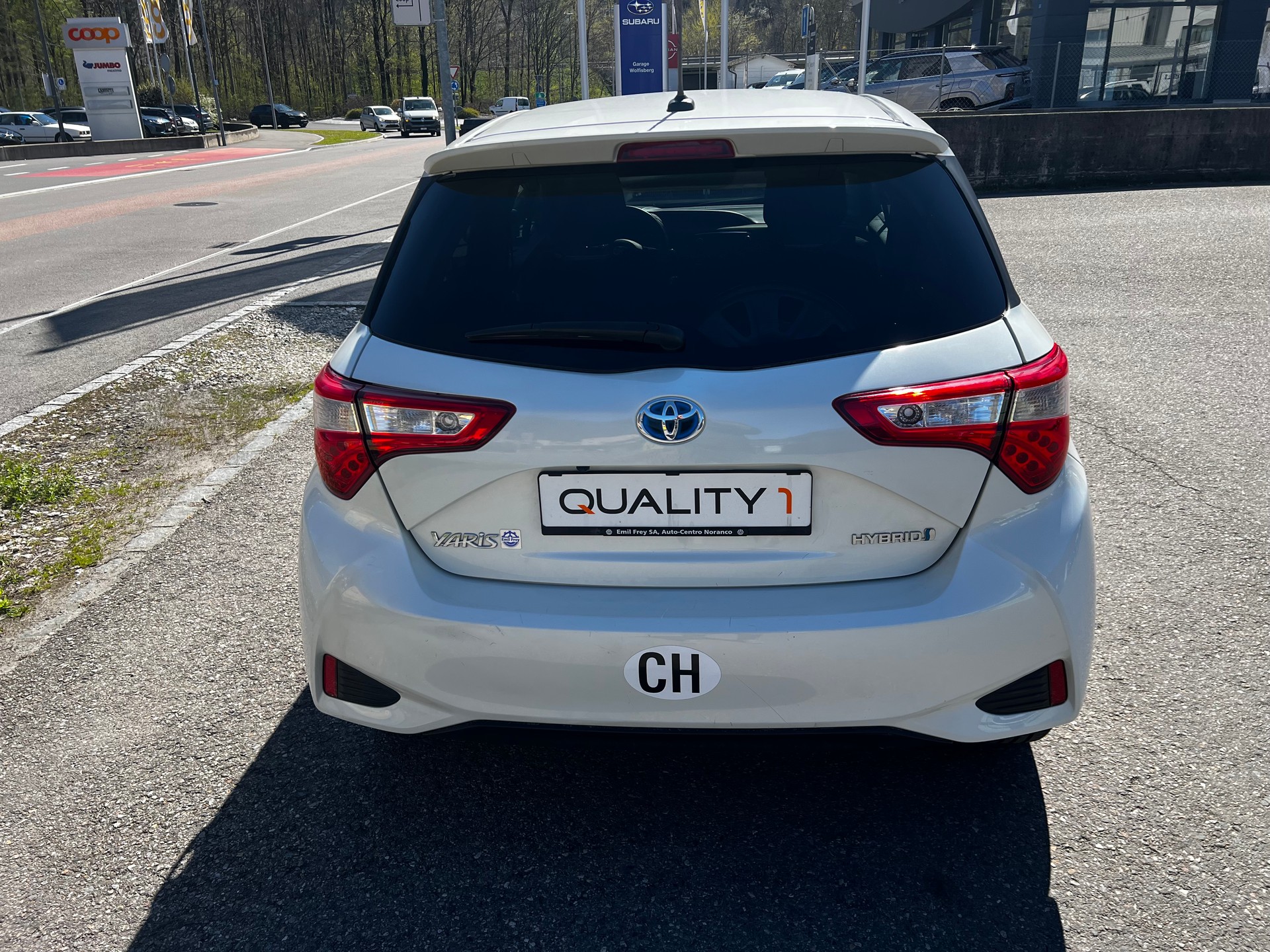 TOYOTA Yaris 1.5 VVT-i Hybrid Trend e-CVT-image-6