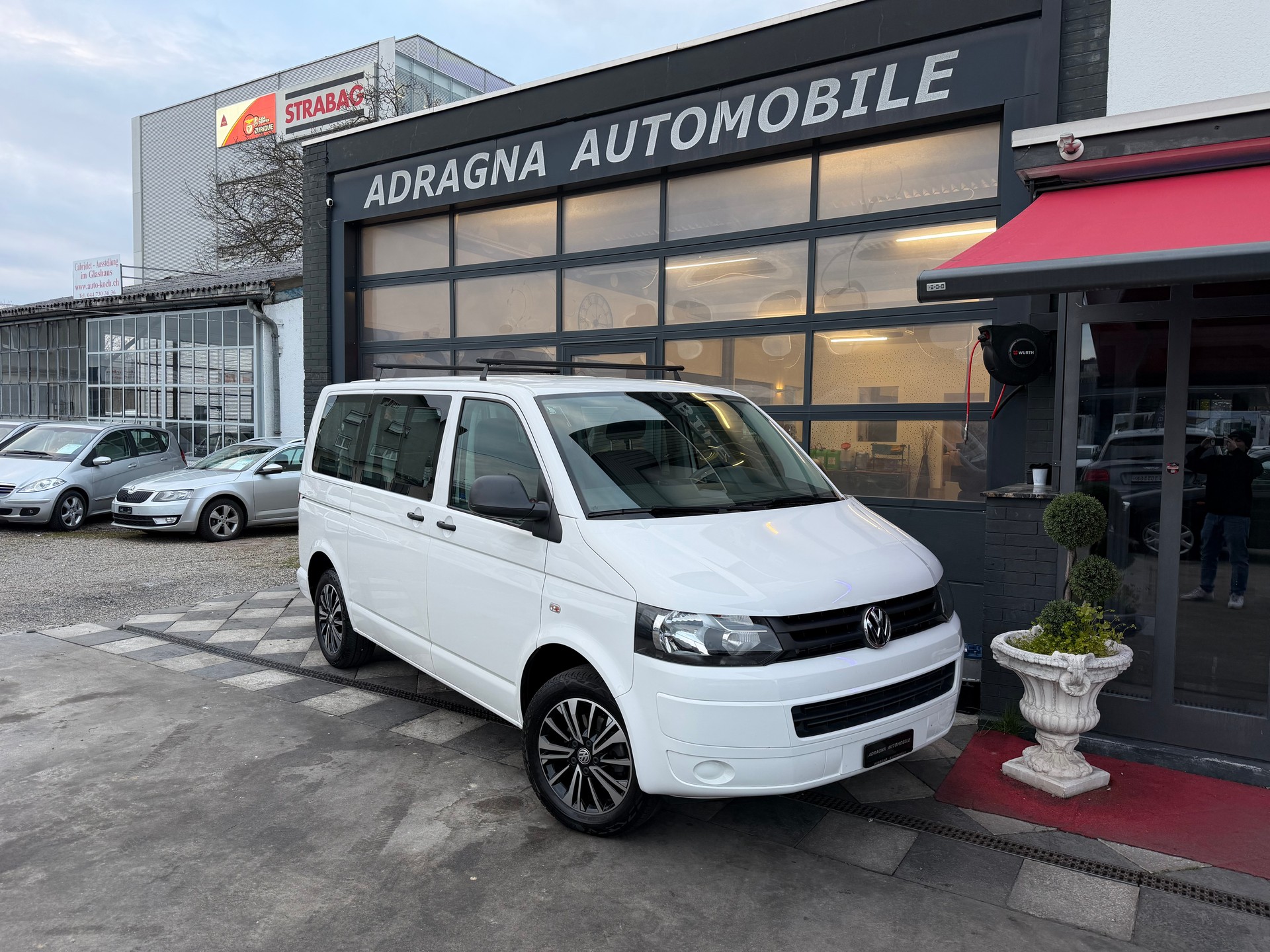 VW T5 2.0 TDI BMT 9Plätze-image-2