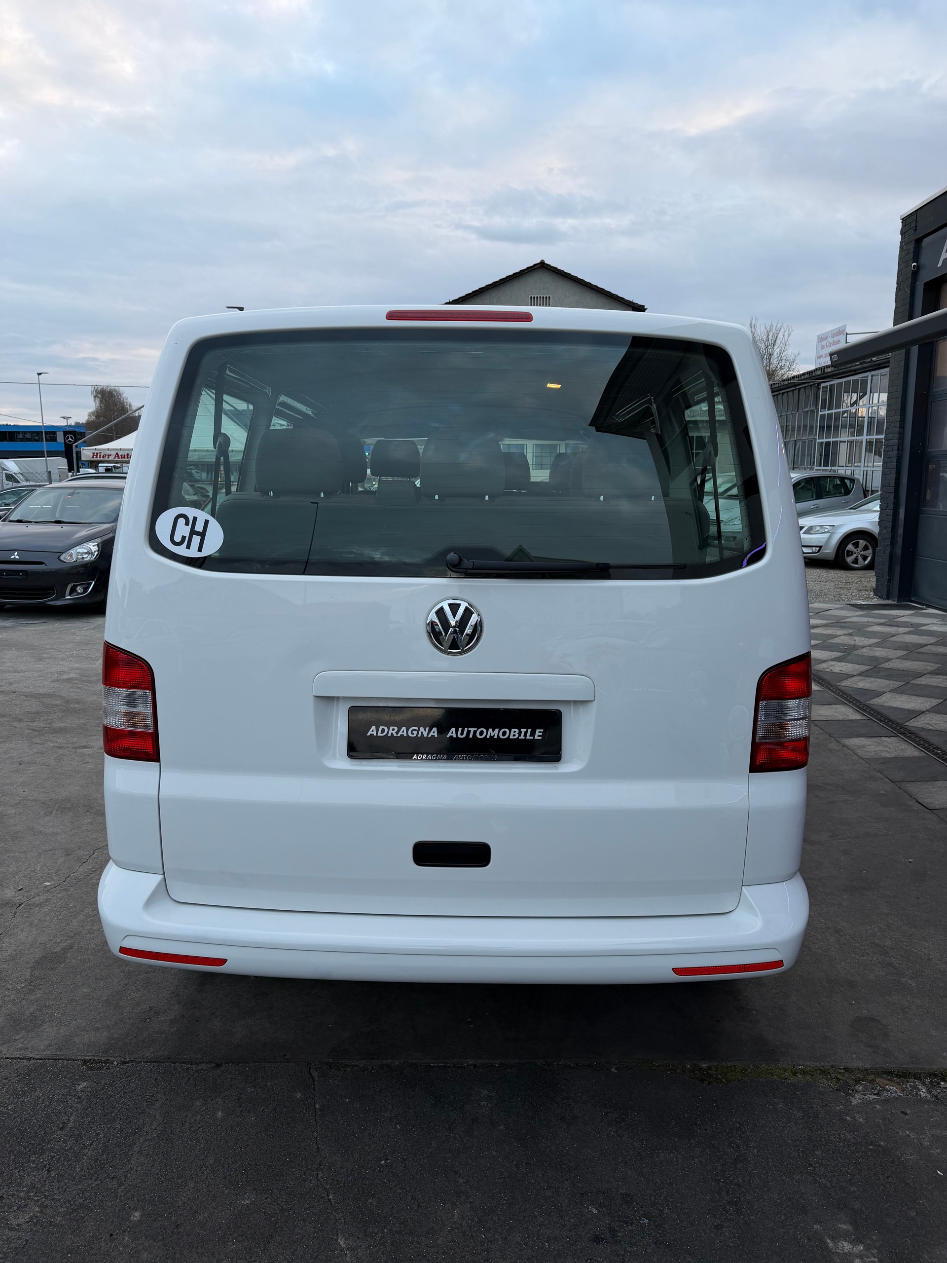 VW T5 2.0 TDI BMT 9Plätze-image-7