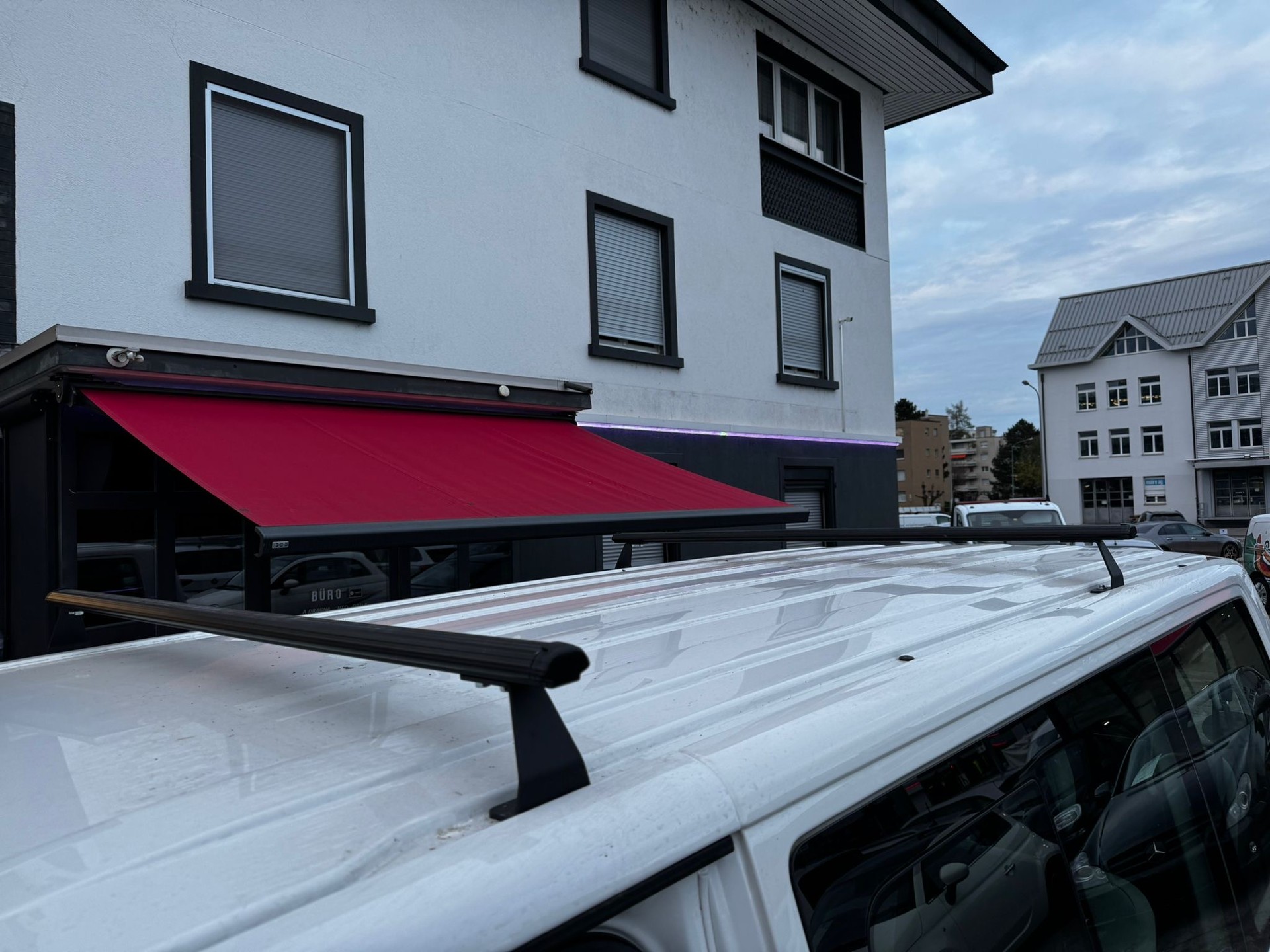 VW T5 2.0 TDI BMT 9Plätze-image-22