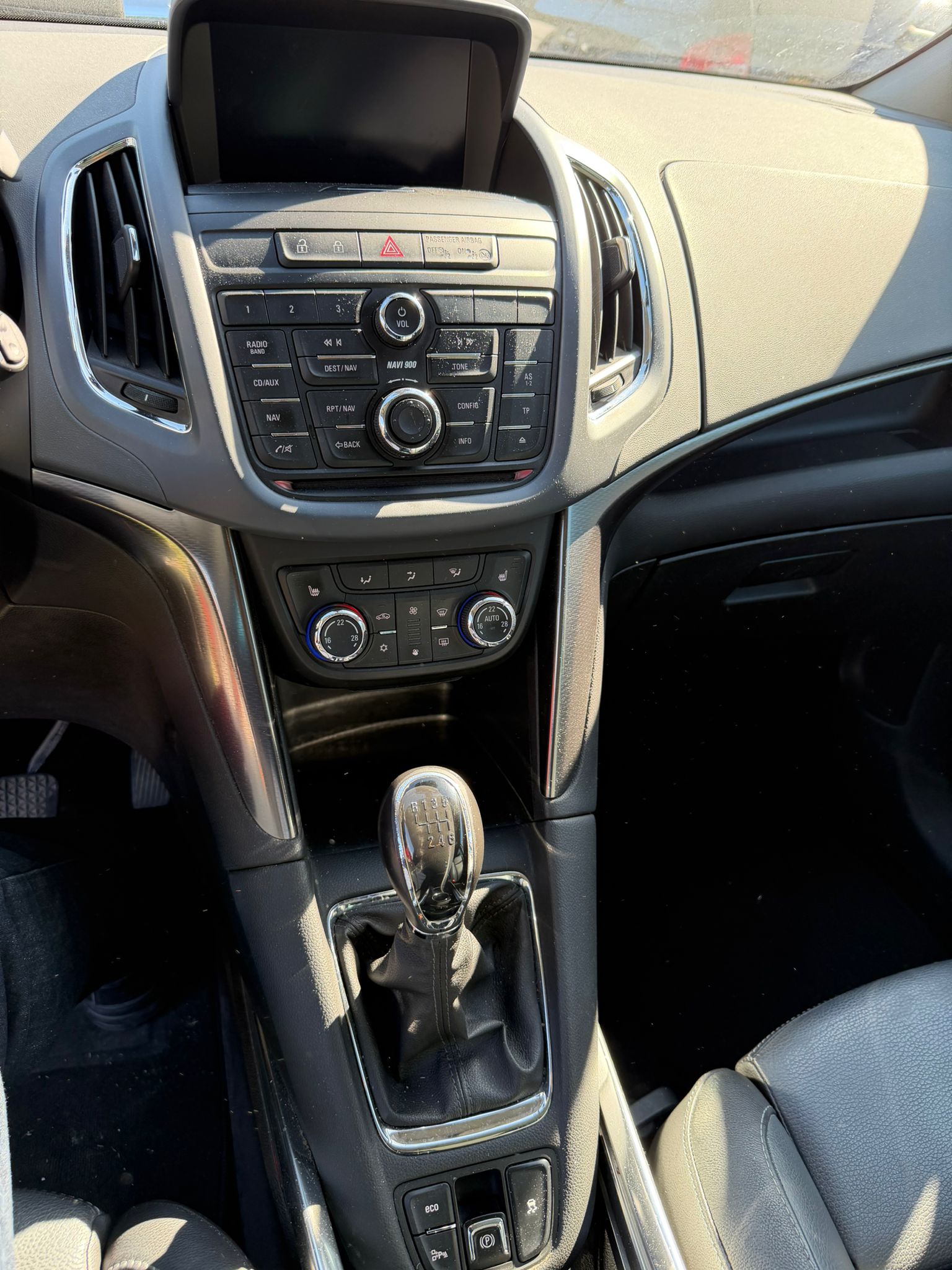 OPEL Zafira Tourer 1.4i 16V Enjoy-image-4